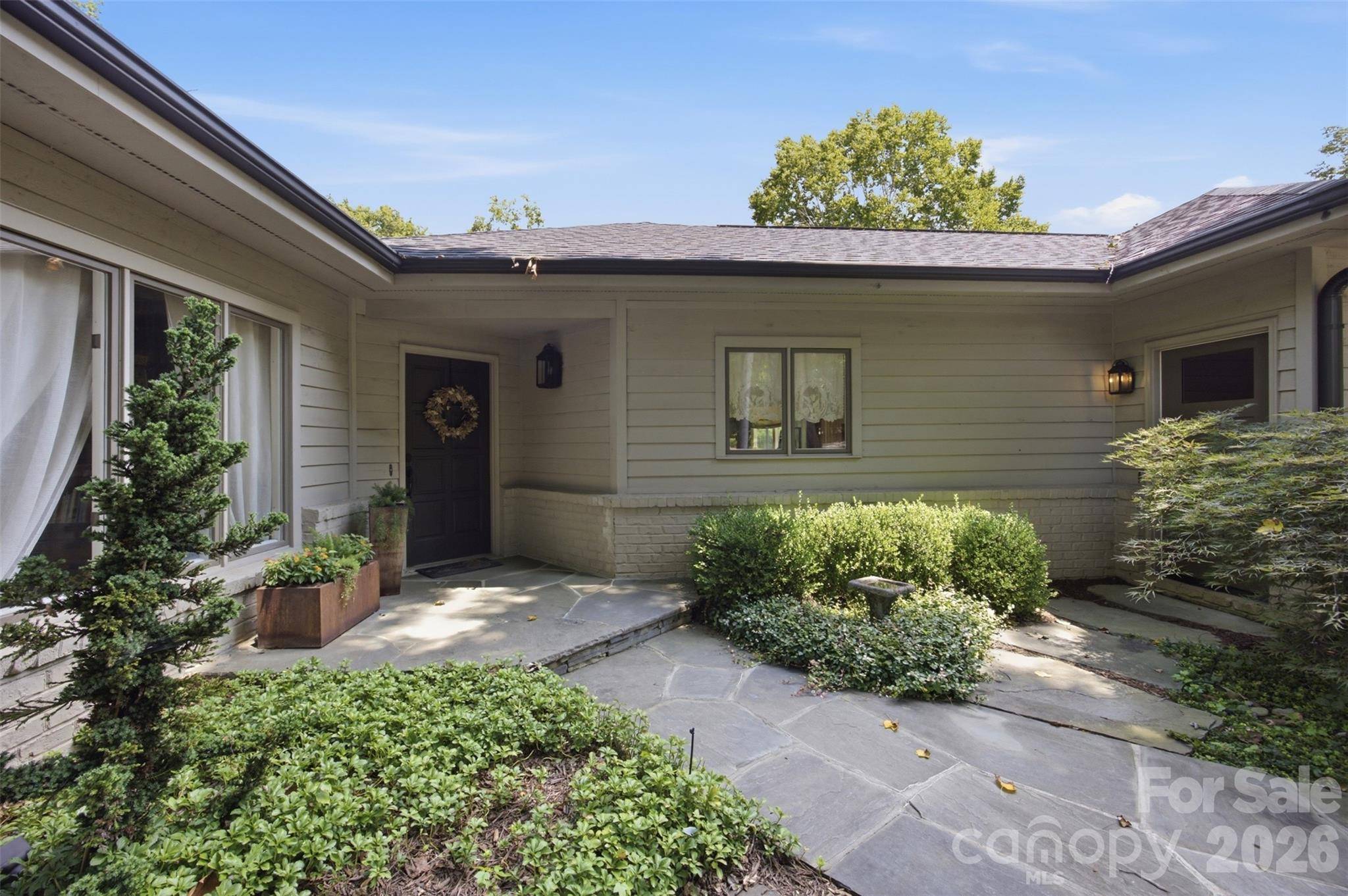 528 Stuart RDG, Cramerton, NC 28032