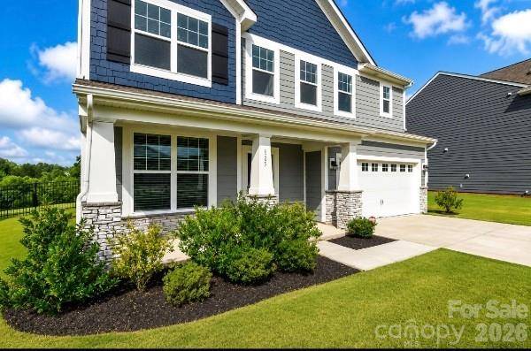 125 Dawn Run LOOP, Mooresville, NC 28115