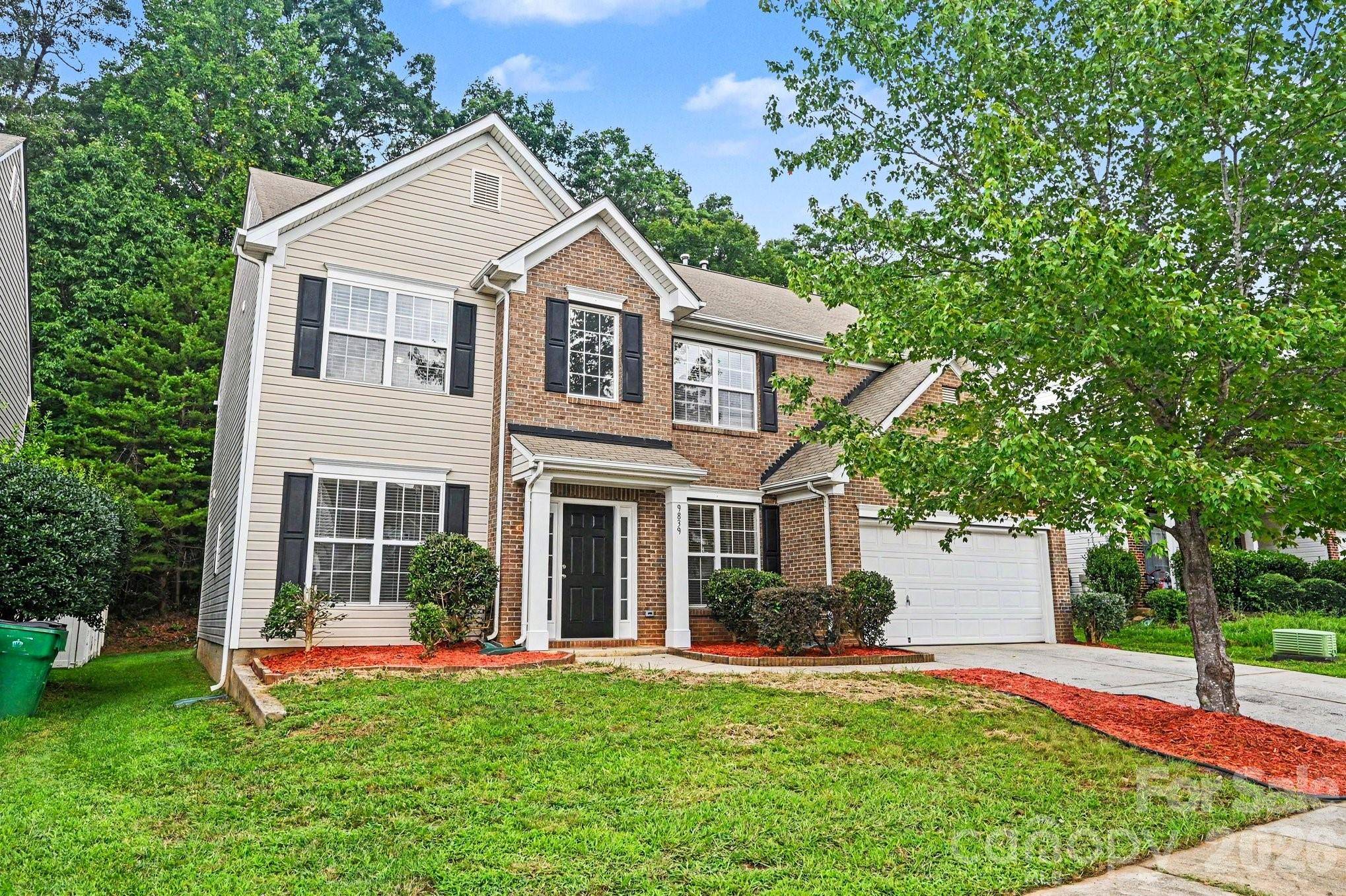 9839 Jeanette CIR, Charlotte, NC 28213