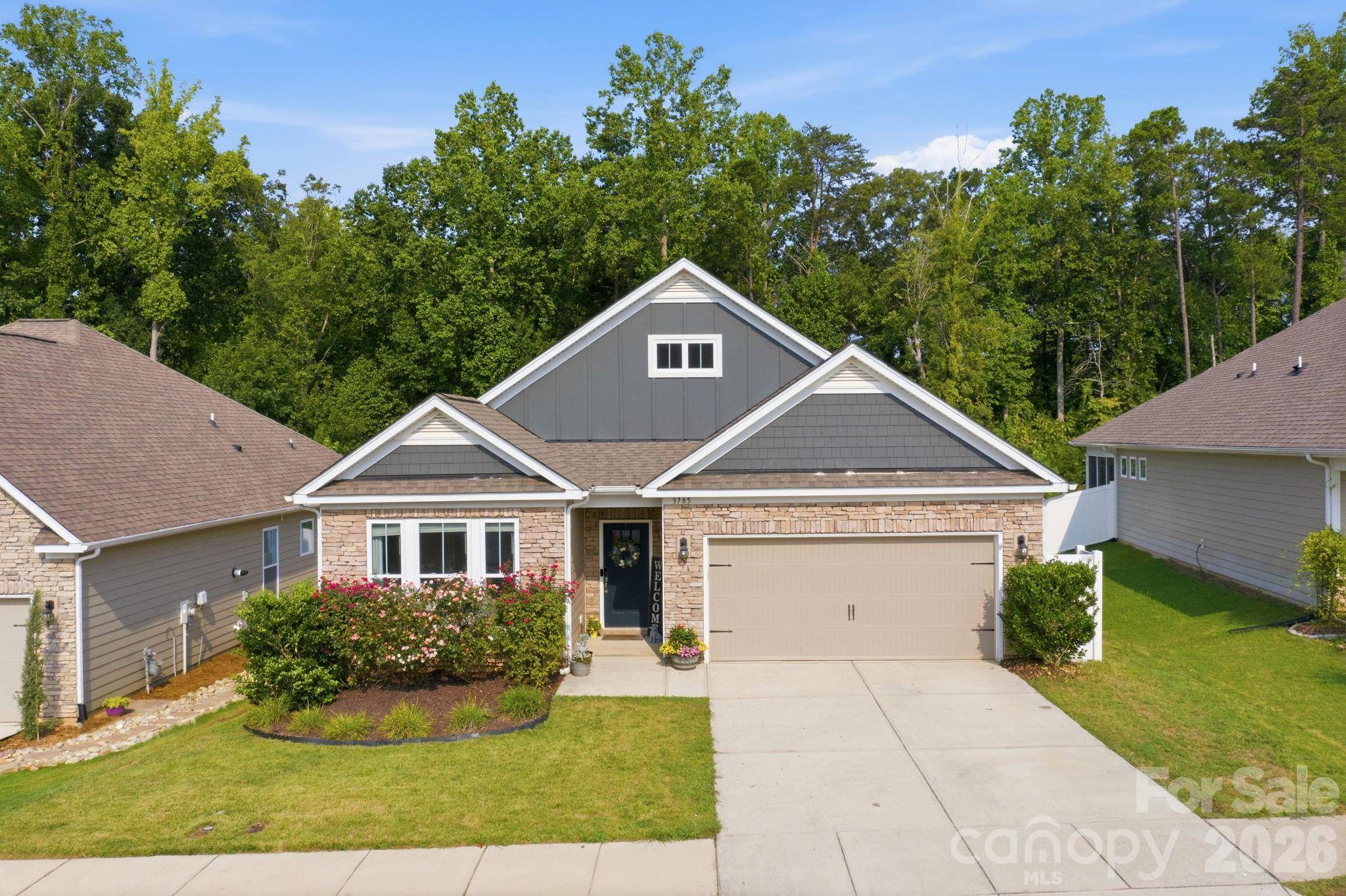 3785 Summer Haven DR, Sherrills Ford, NC 28673