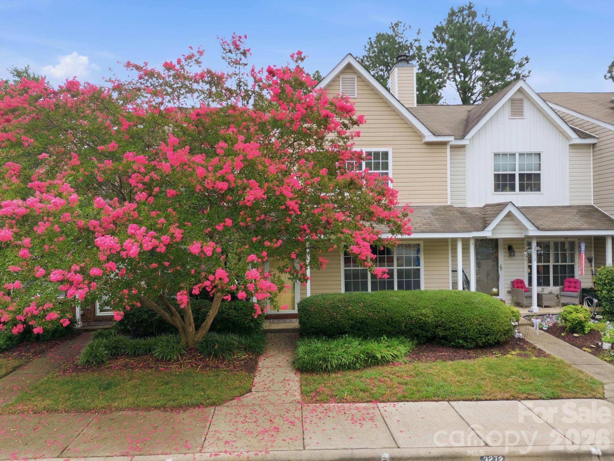 3274 Summercroft LN, Charlotte, NC 28269