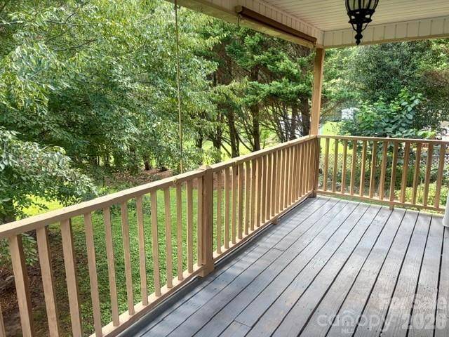 2417 Mt Herman HTS, Hudson, NC 28638