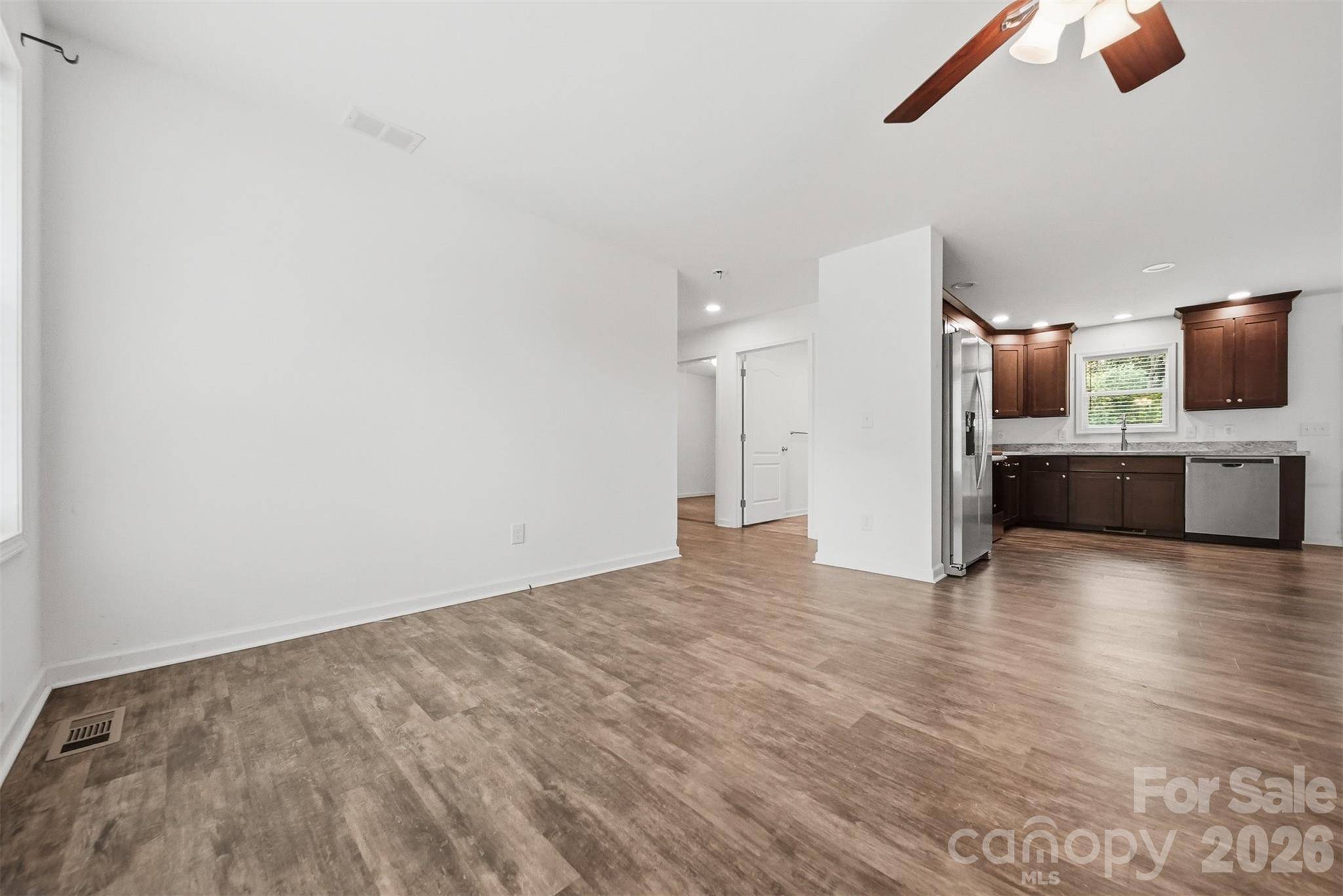 117 Falls ST, Morganton, NC 28655