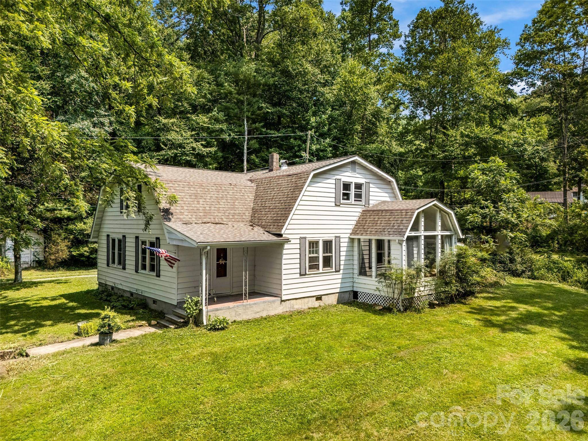 680 Pennsylvania RD, Arden, NC 28704