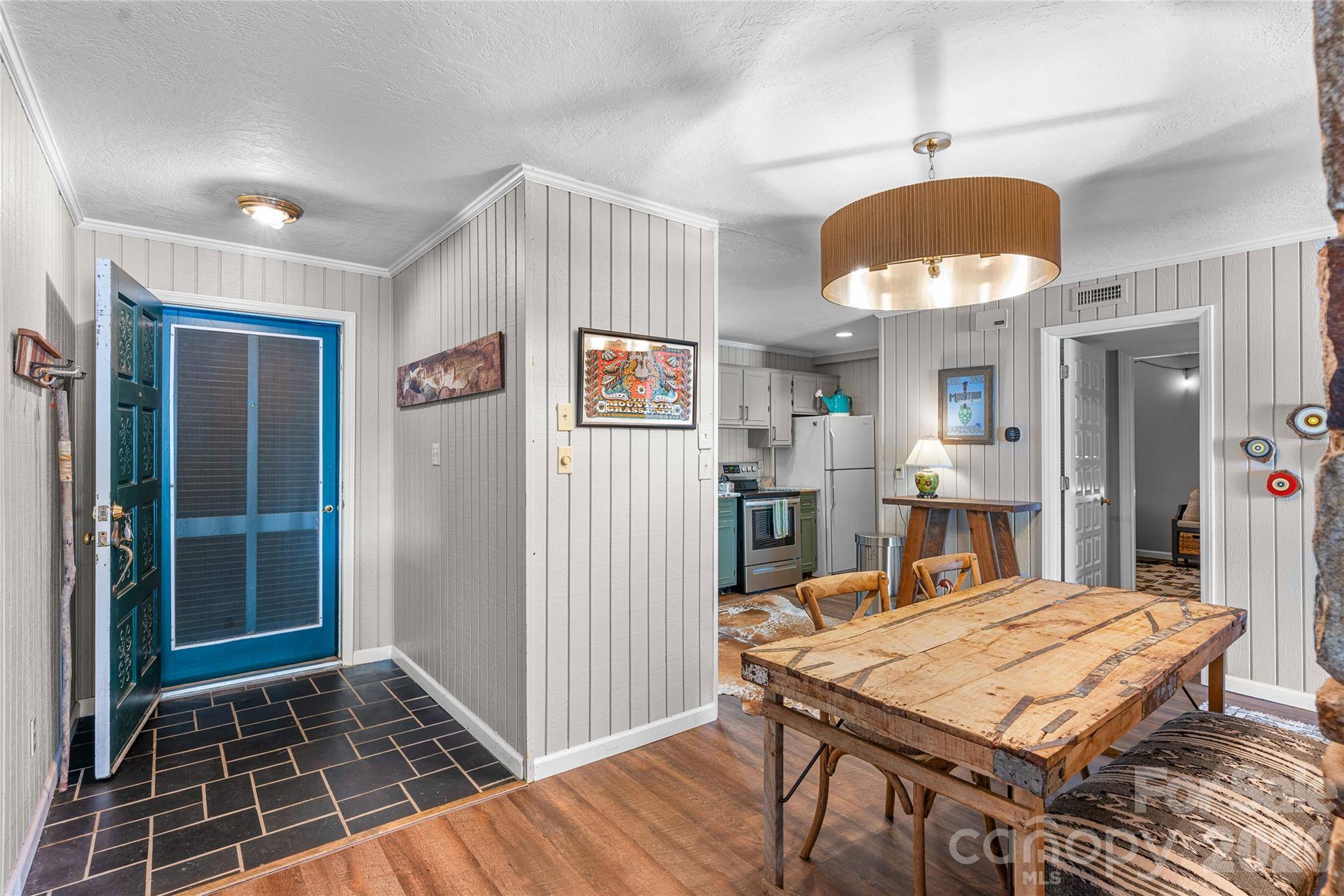 68 Toxaway PT, Lake Toxaway, NC 28747