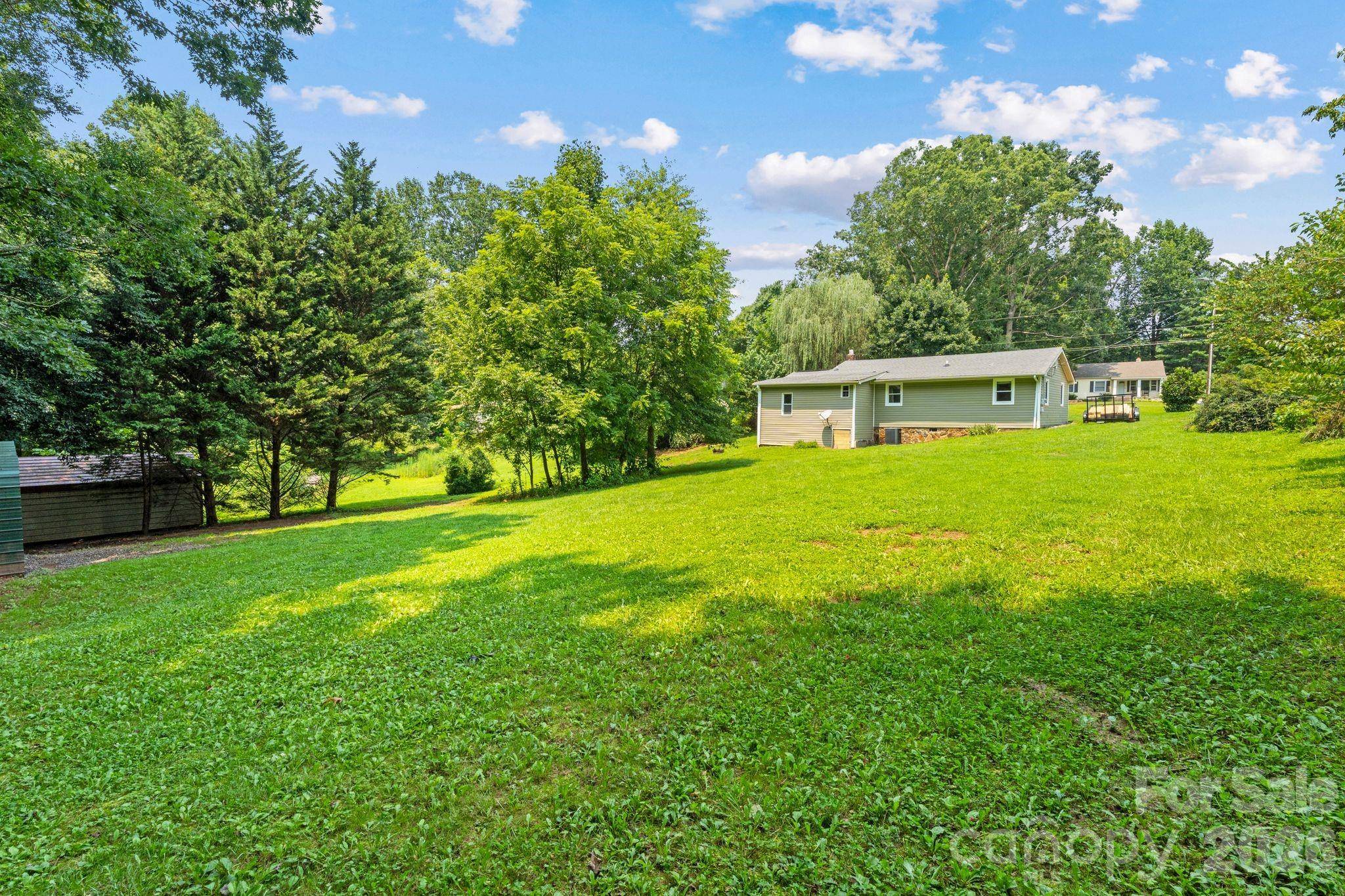 232 New Hope WAY, Marion, NC 28752