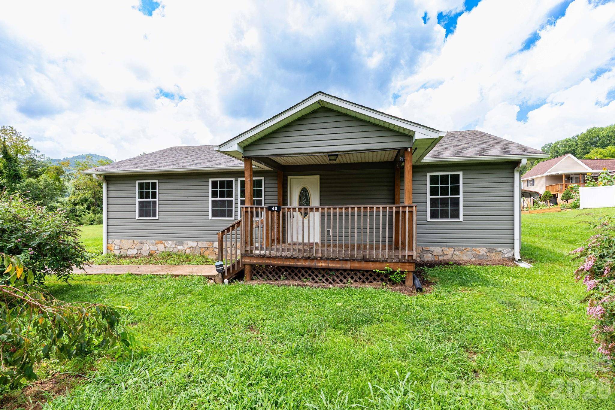 40 Eddie DR, Old Fort, NC 28762