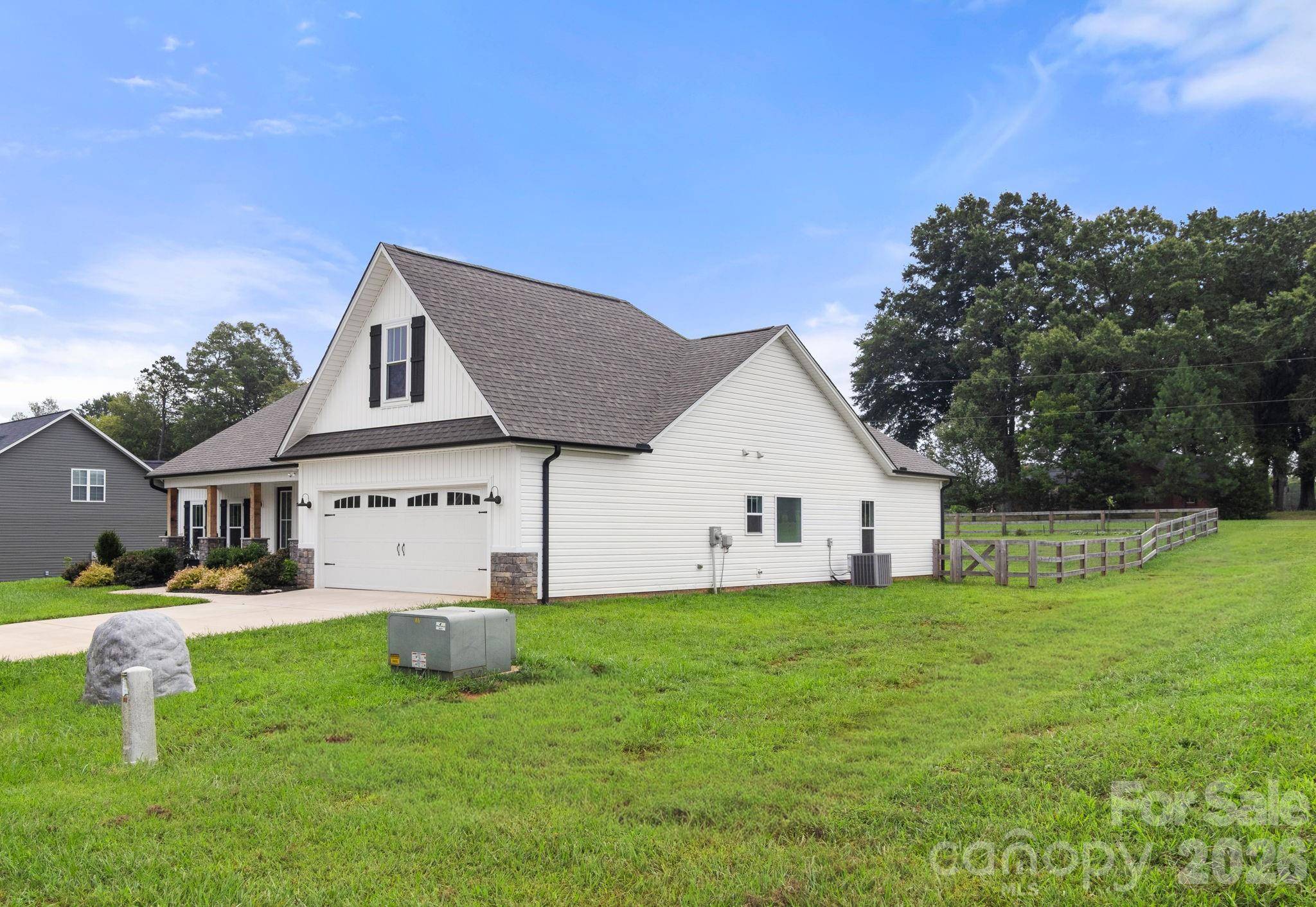290 Dorothy DR, China Grove, NC 28023