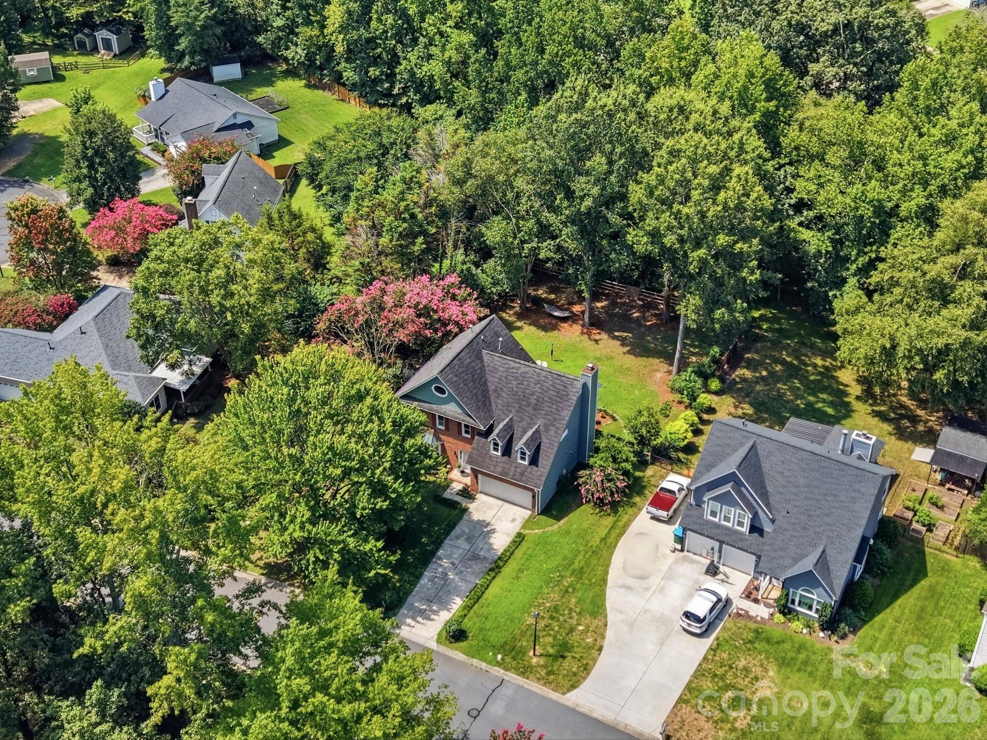 13315 Kintyre CT, Matthews, NC 28105
