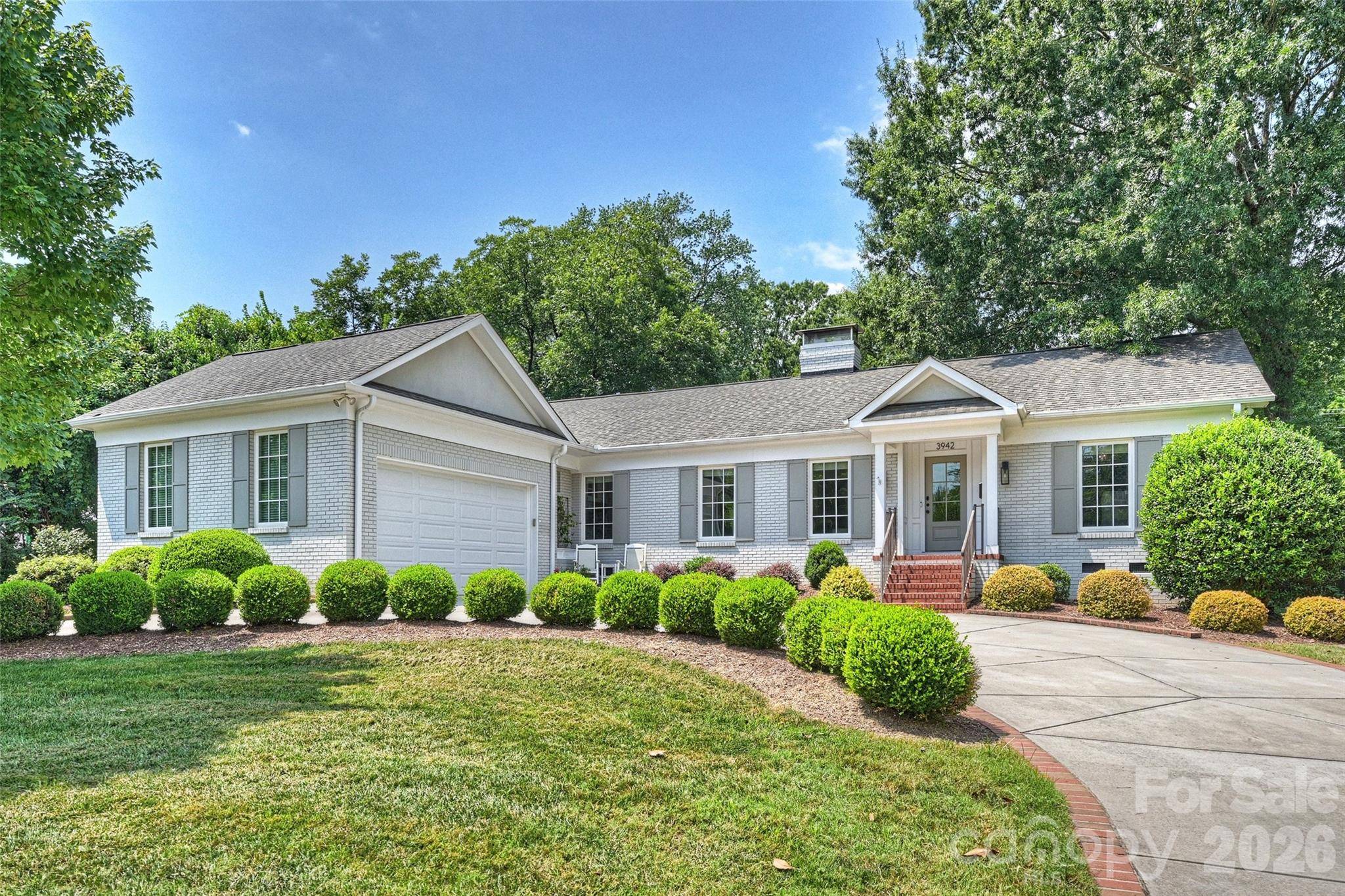 3942 Barclay Downs DR, Charlotte, NC 28209