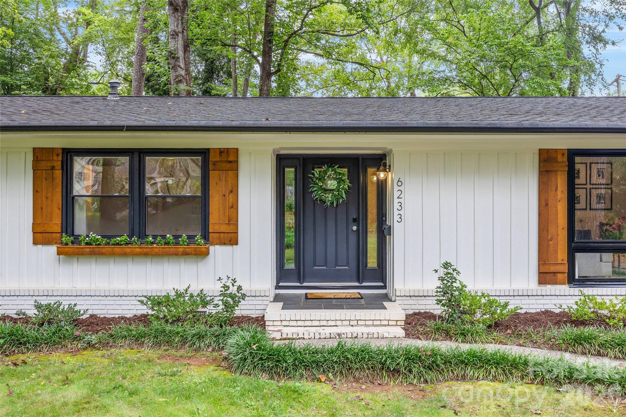 6233 Rose Valley DR, Charlotte, NC 28210