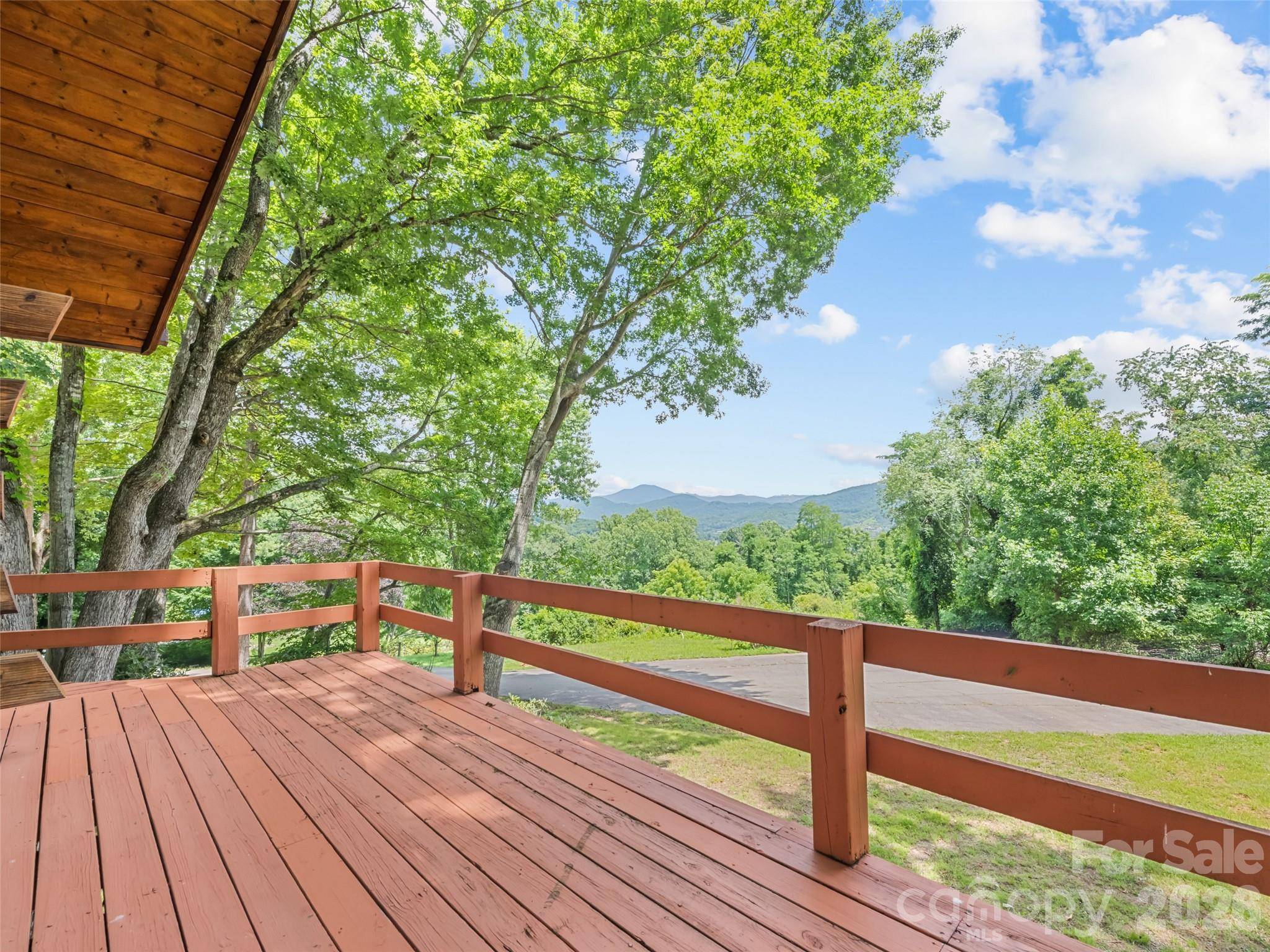 770 Shelton Cove RD, Waynesville, NC 28785