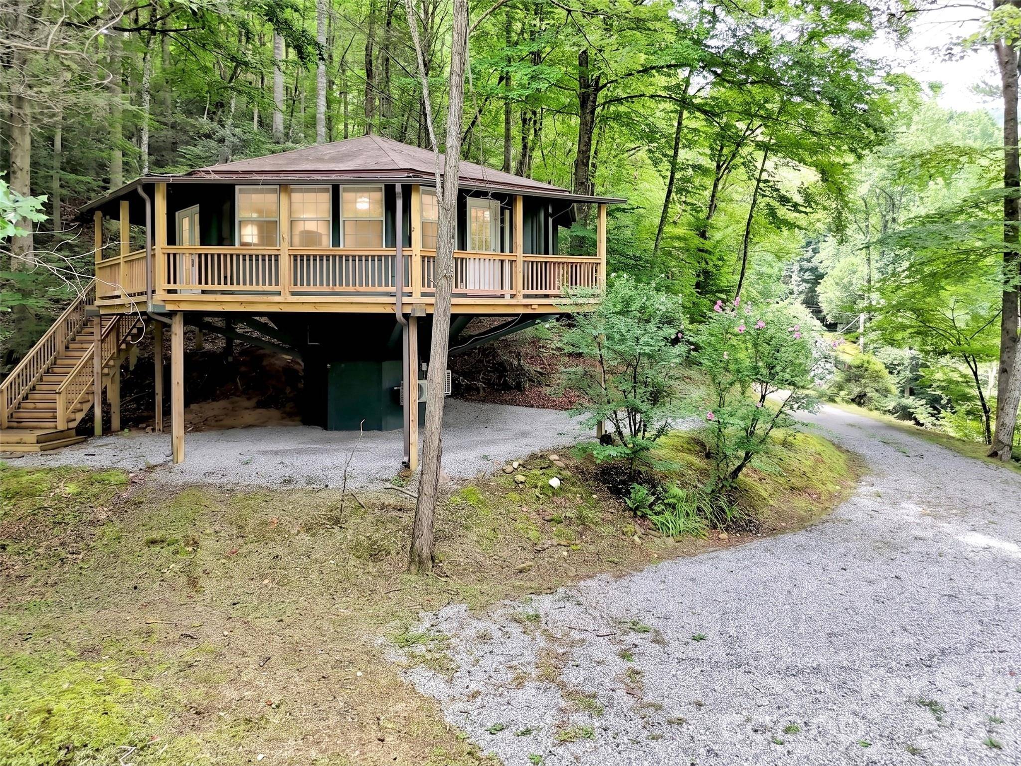 475 Mountain Forest Estate, Sylva, NC 28779