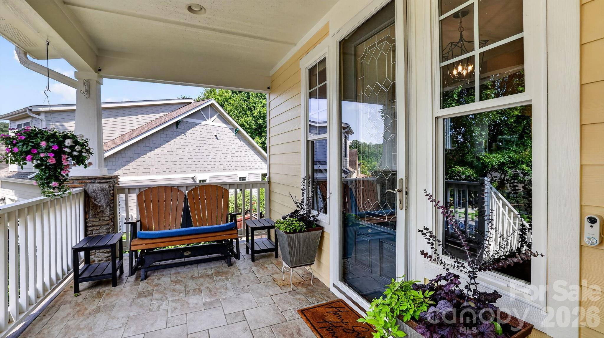 6 Bungalow WAY, Asheville, NC 28804
