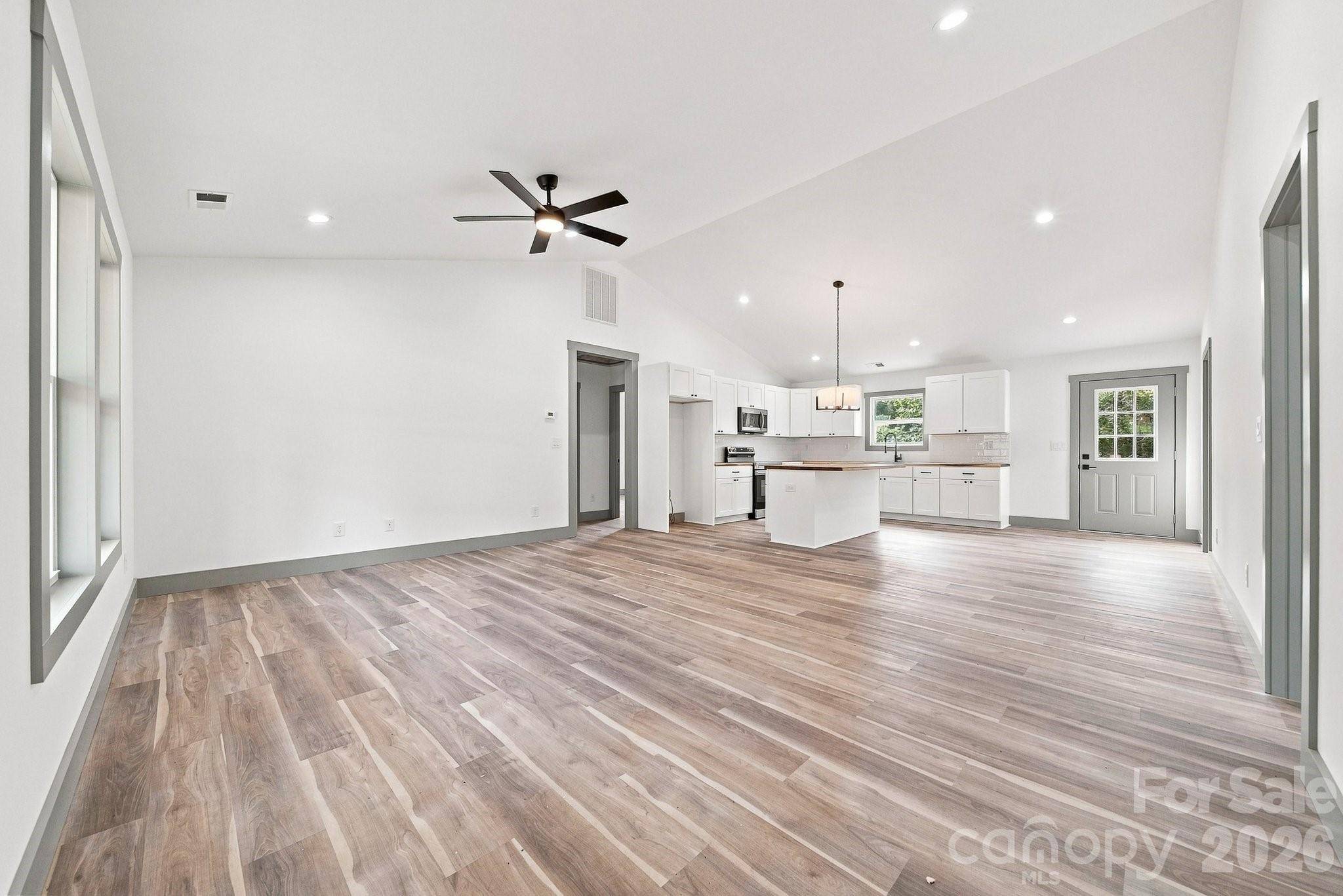 2945 Link DR, Granite Falls, NC 28630