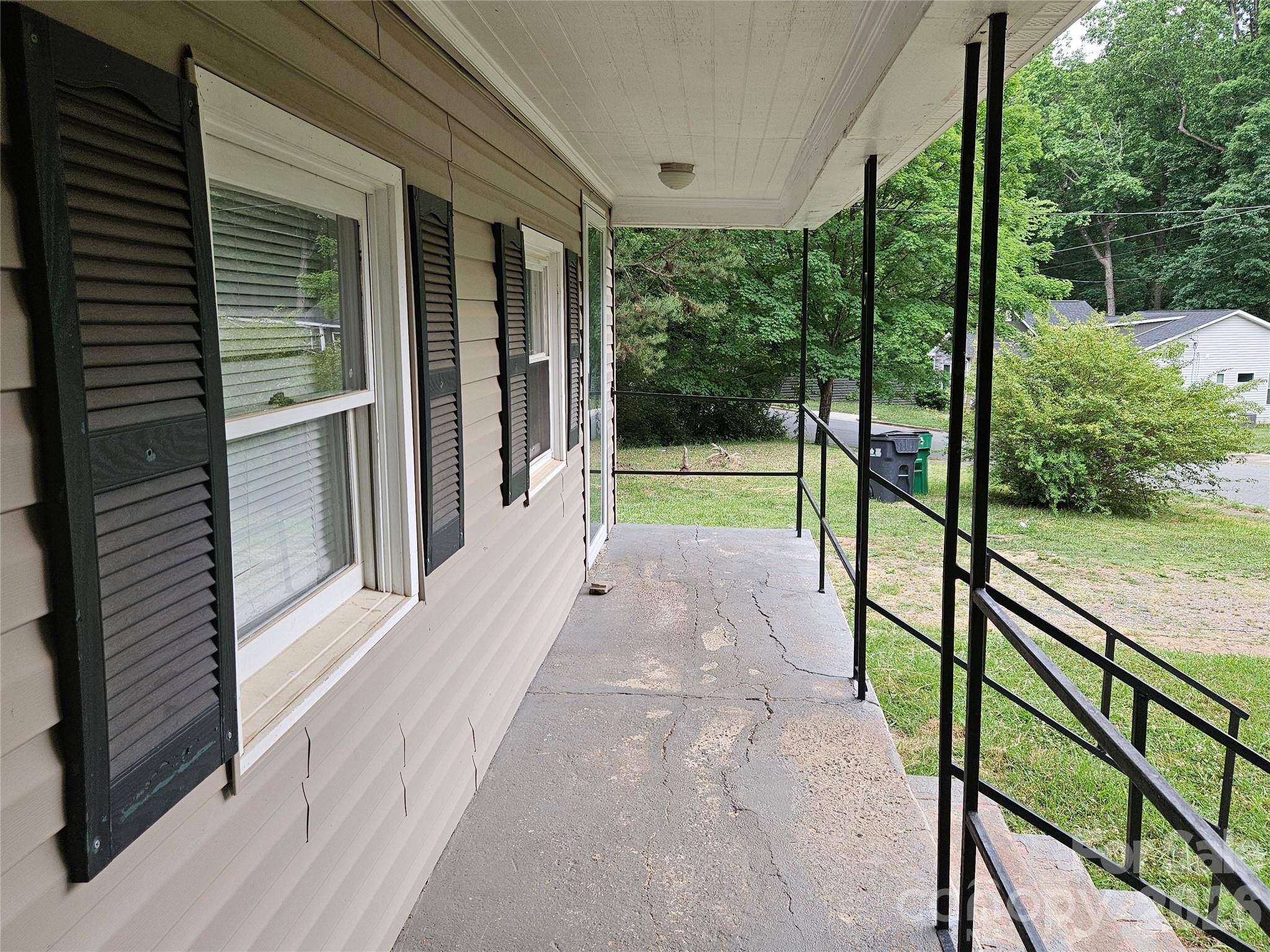 3010 Capitol DR, Charlotte, NC 28208