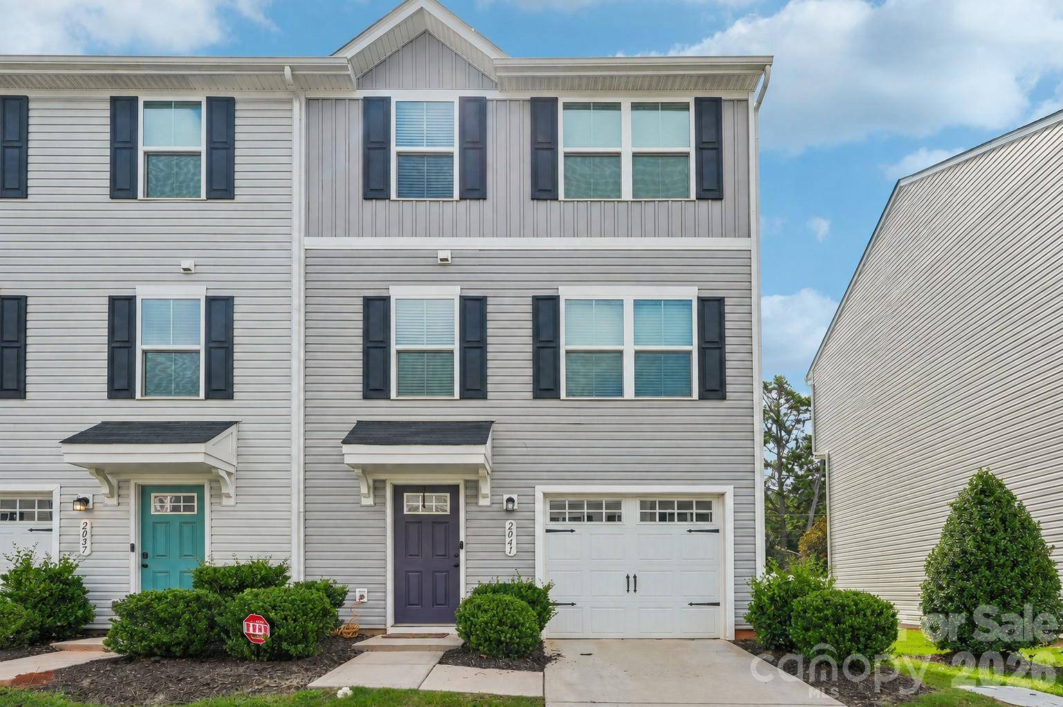 2041 Langer ST, Charlotte, NC 28214
