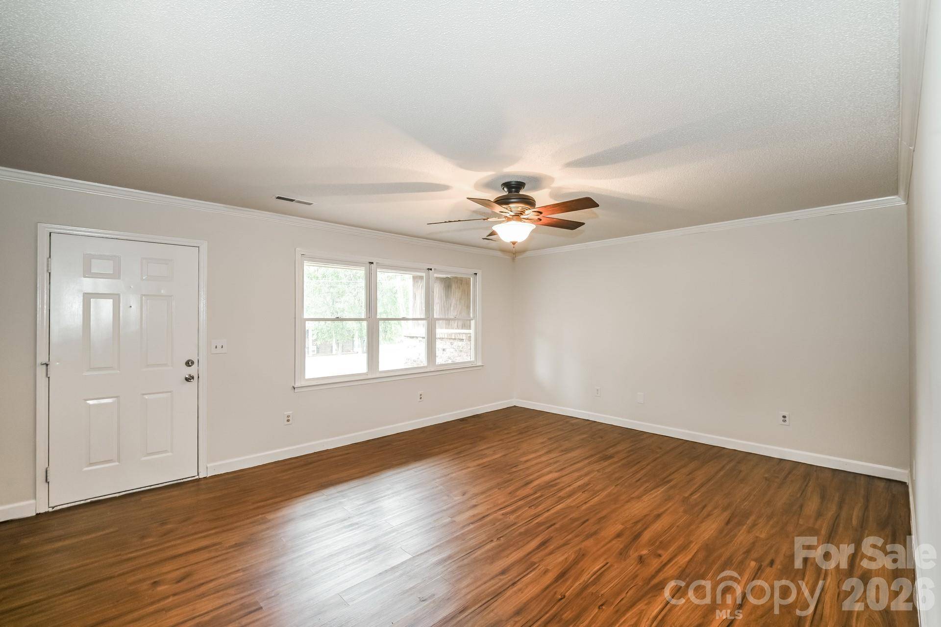 320 Aqua DR, Forest City, NC 28043