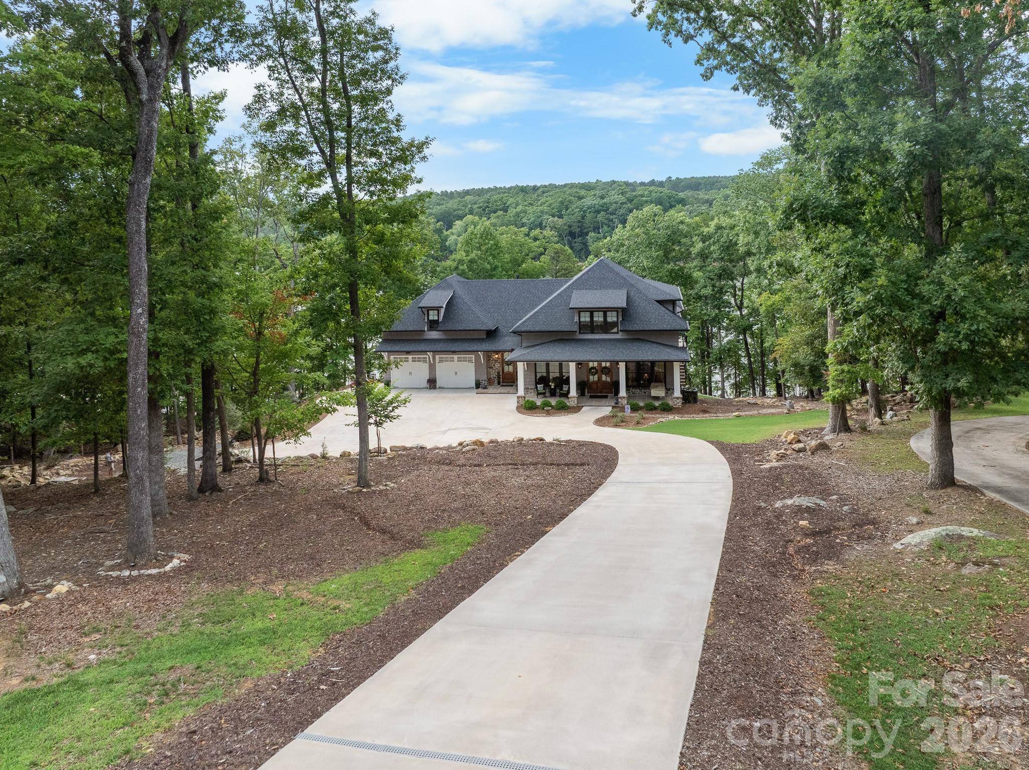 1818 Rocky Cove LN, Denton, NC 27239