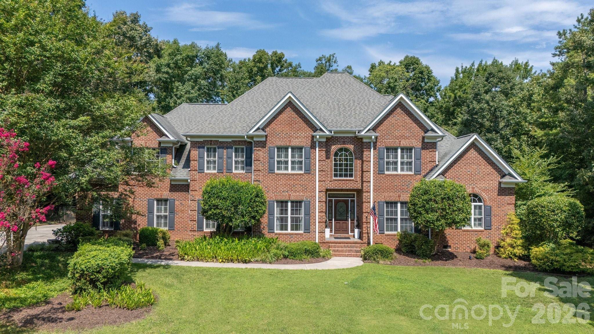 6263 Chamar CIR, Kannapolis, NC 28081
