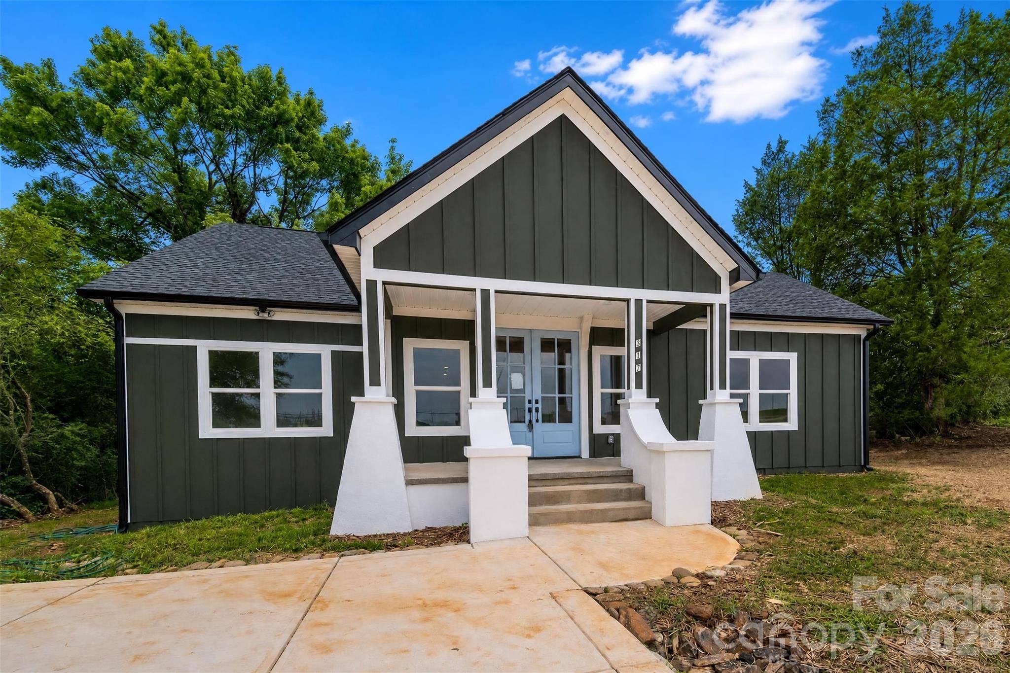317 Old Airport RD #33, Statesville, NC 28677