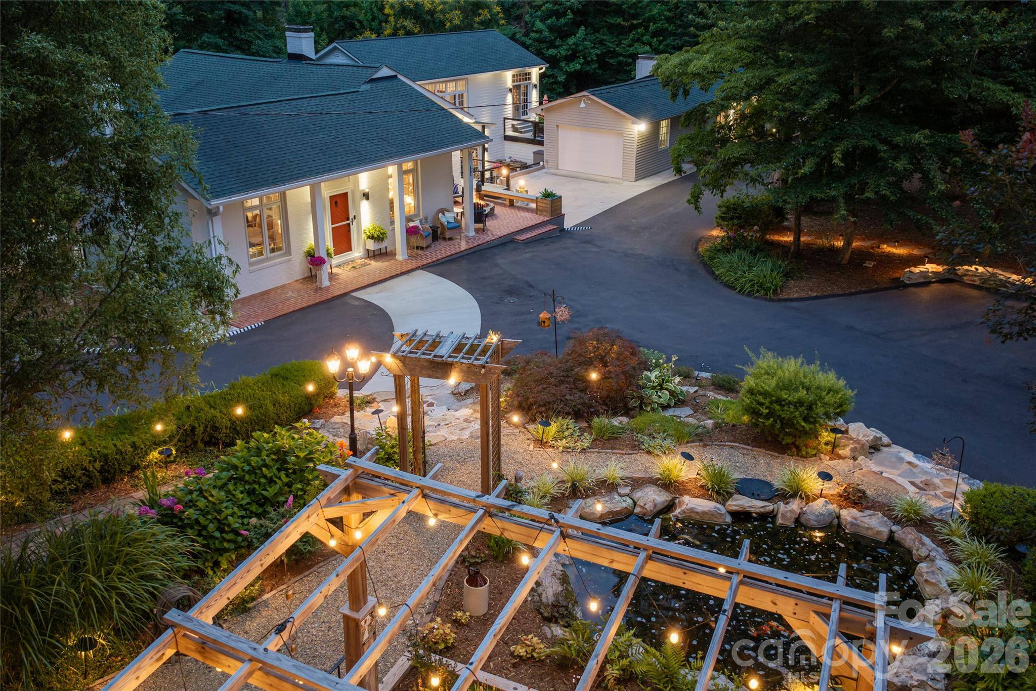 2511 Kanuga RD, Hendersonville, NC 28739