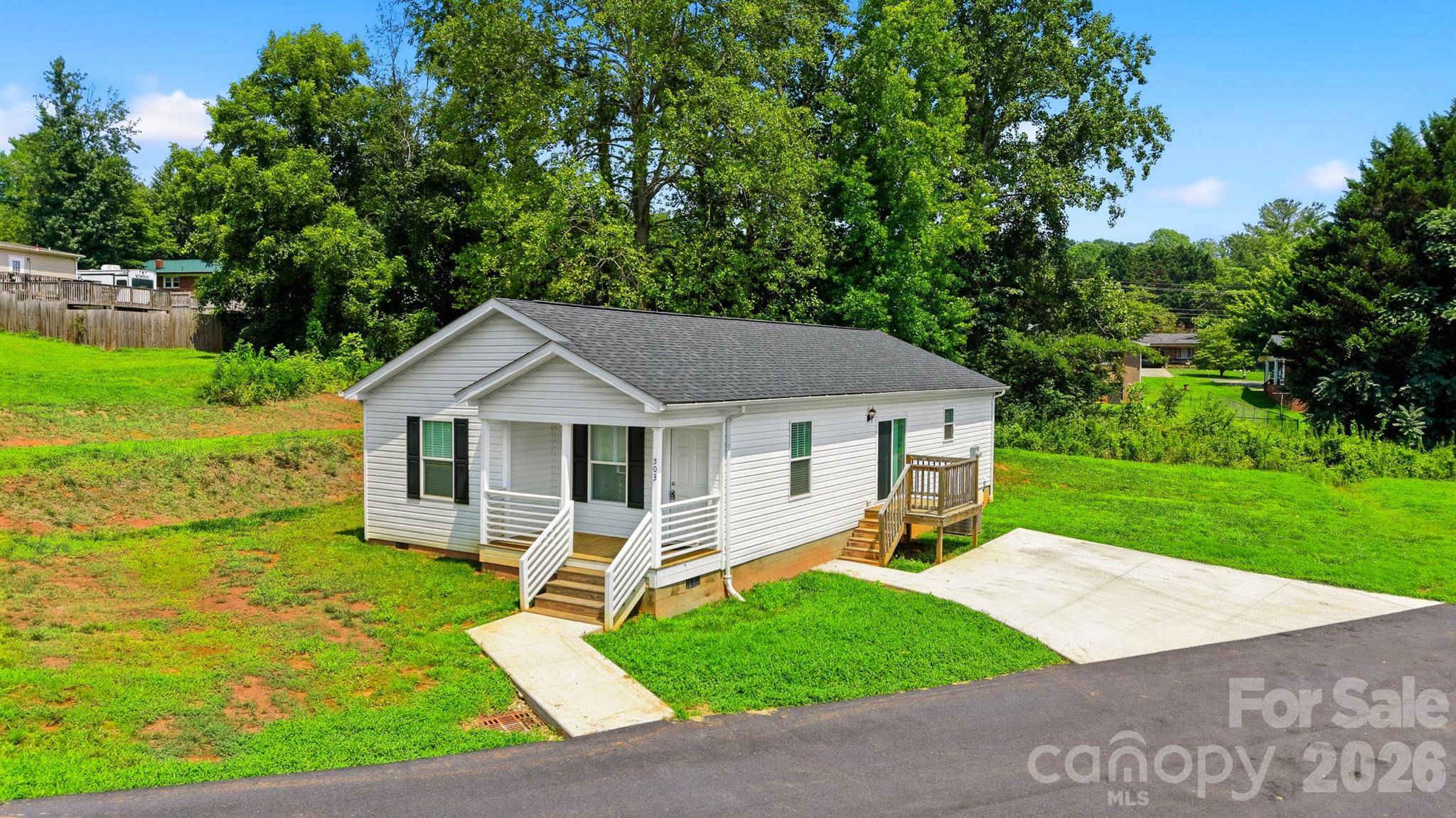 503 Hopewell RD, Morganton, NC 28655