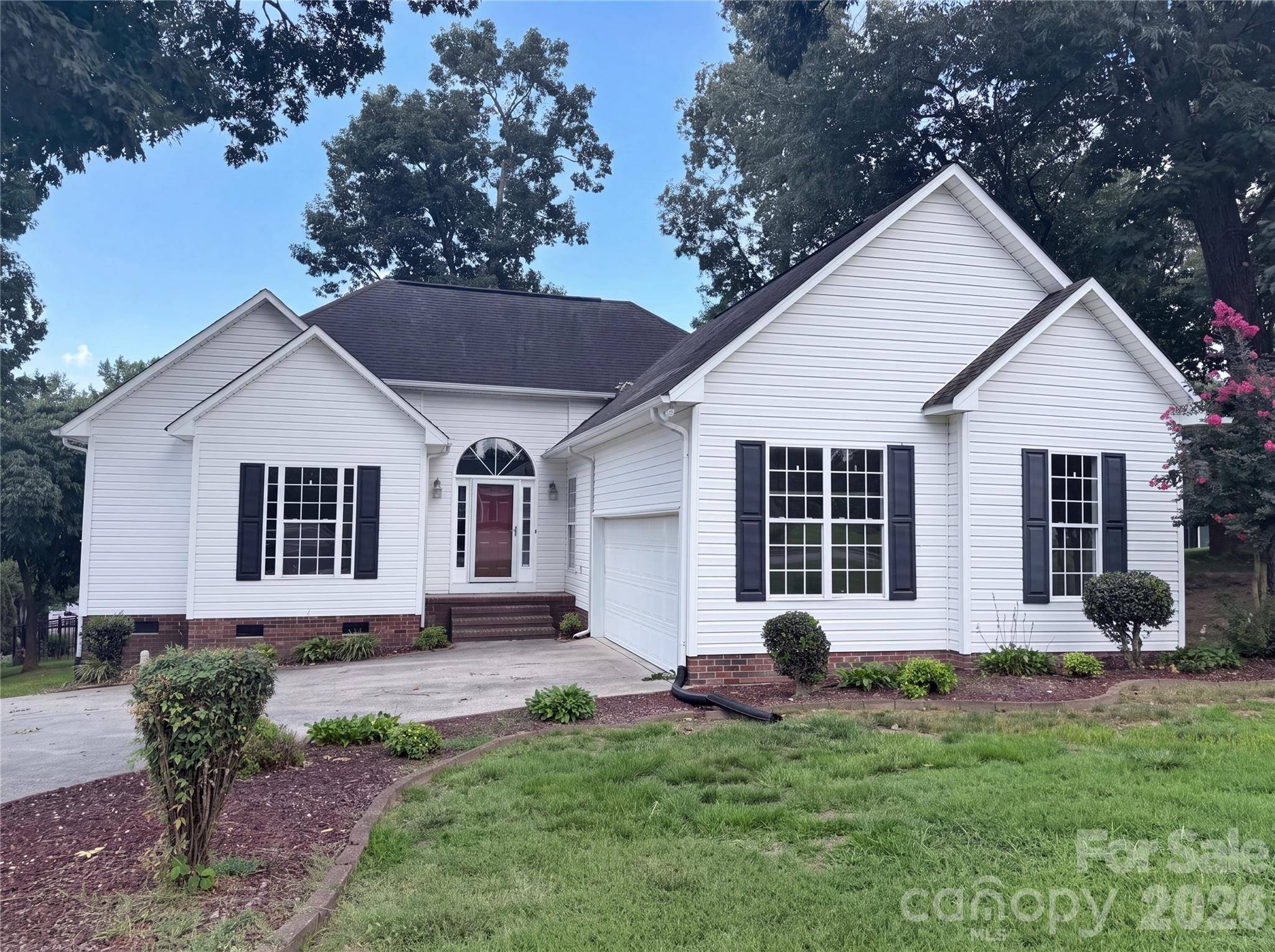 2160 Brantley Creek DR, Kannapolis, NC 28083