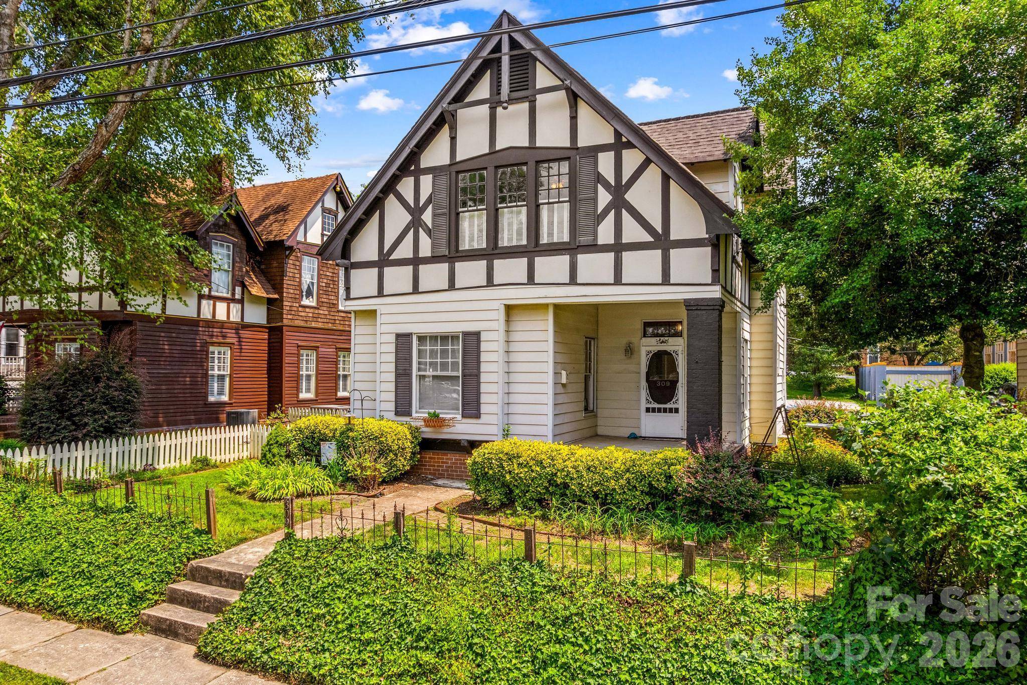 309 N Ellis ST, Salisbury, NC 28144