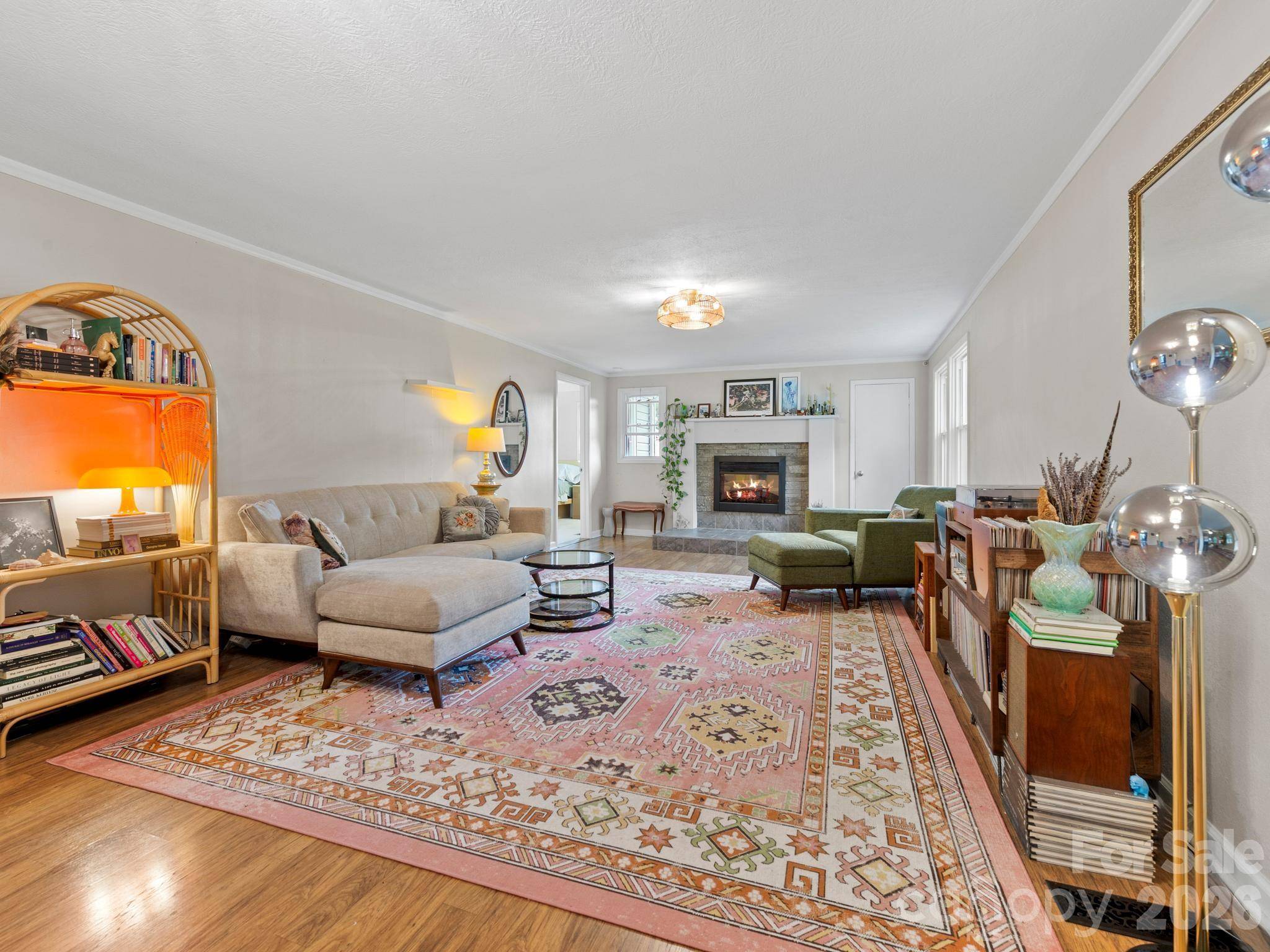 32 Fair DR, Candler, NC 28715