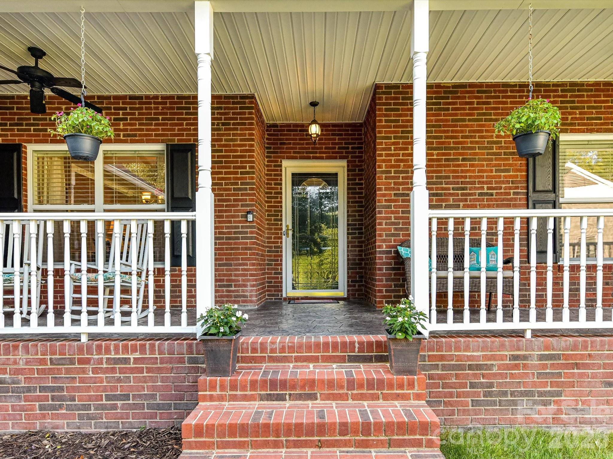 8227 Laurel Oak CT, Harrisburg, NC 28075