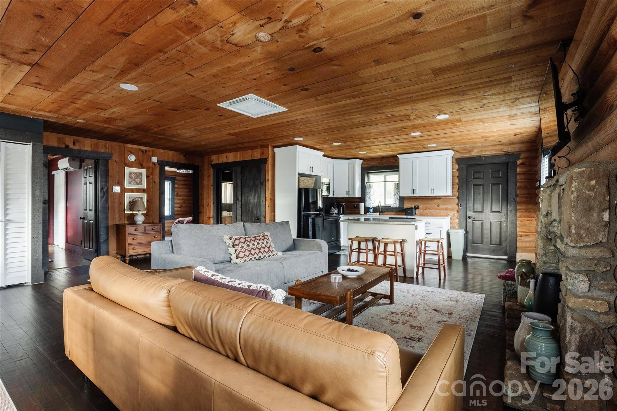 112 Bills Creek RD, Lake Lure, NC 28746