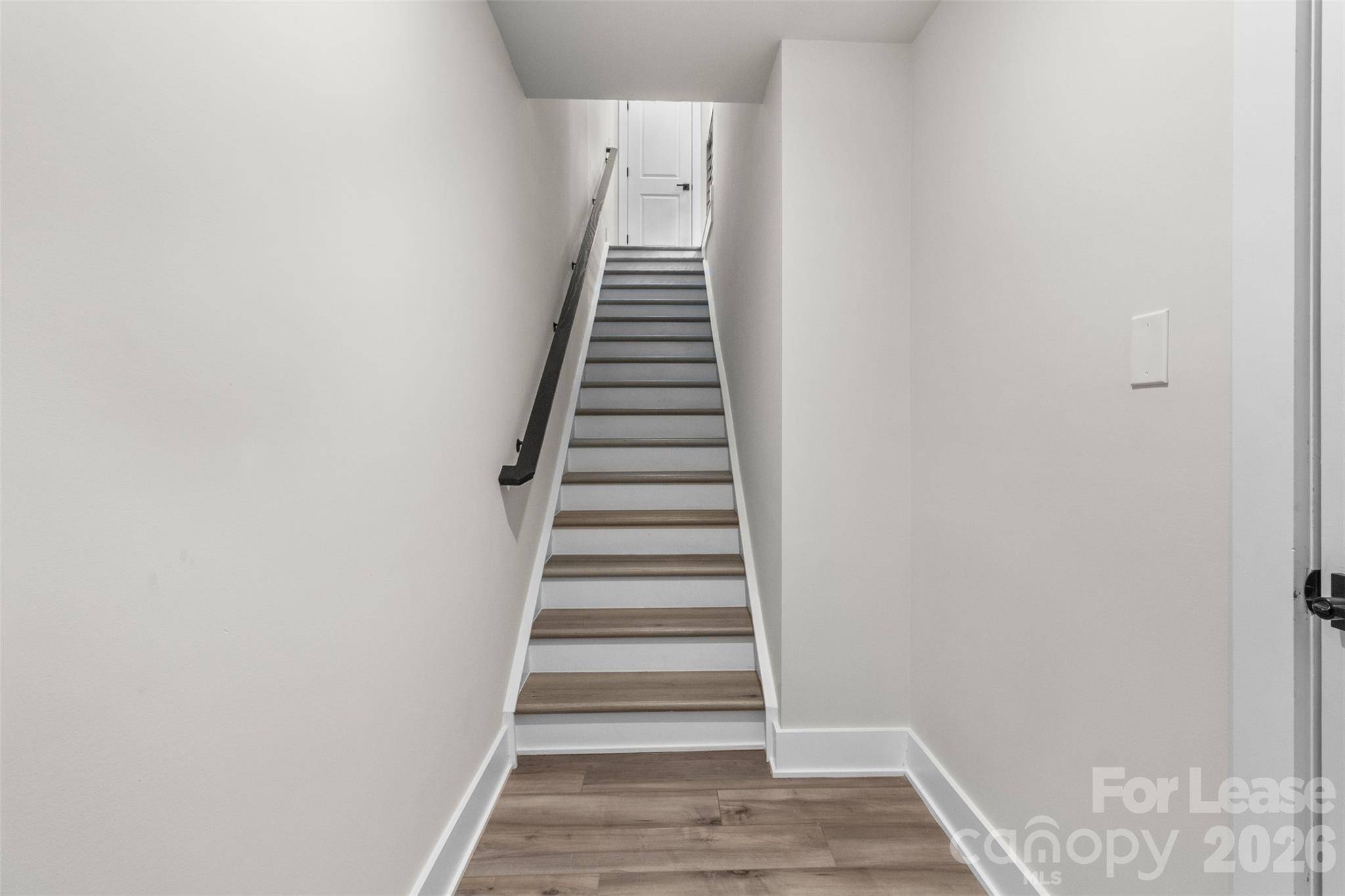 1011 Kokomo LN, Charlotte, NC 28206