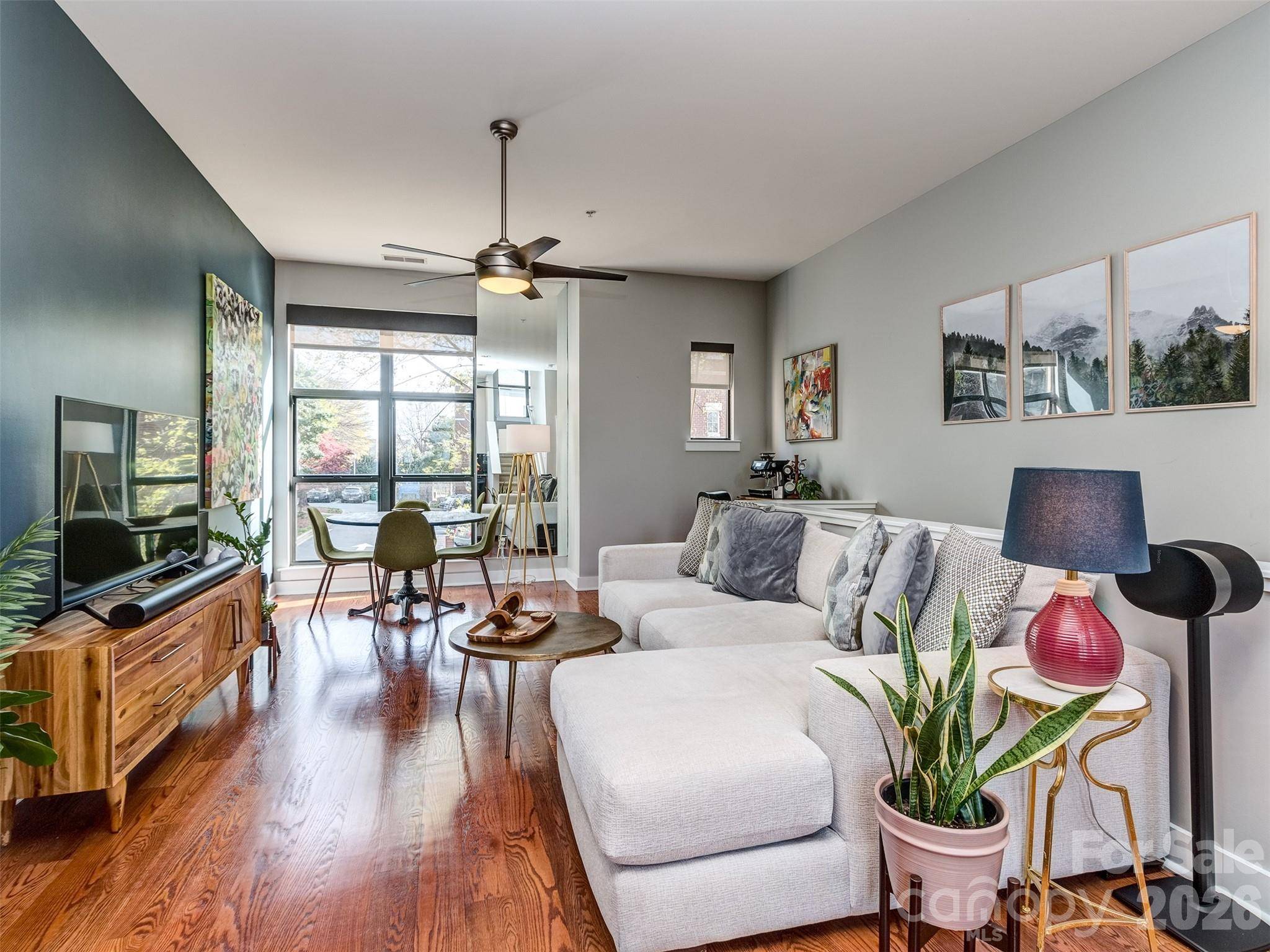664 Garden District DR, Charlotte, NC 28202