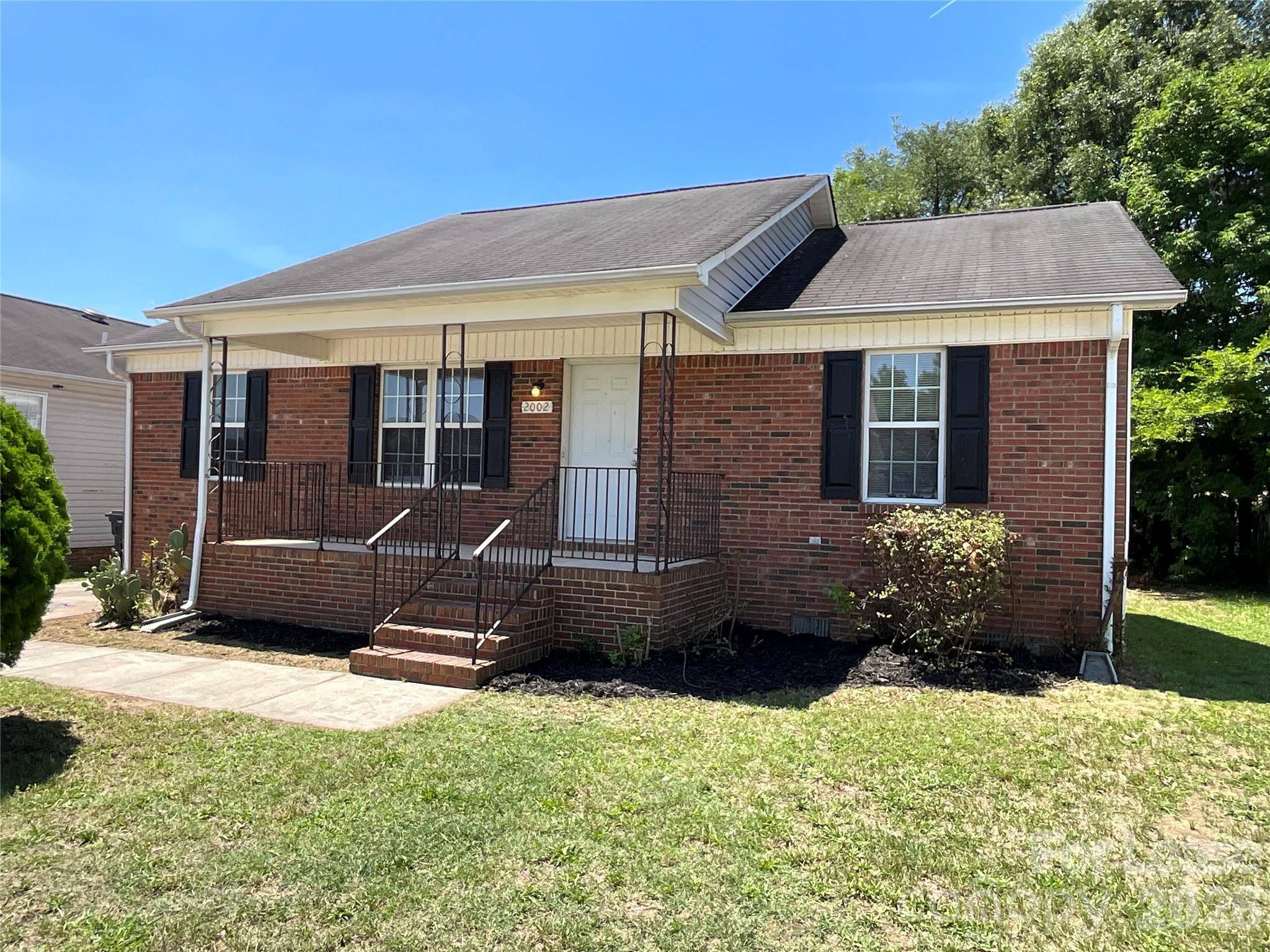 2002 Joseph Mcneil AVE, Greensboro, NC 27405