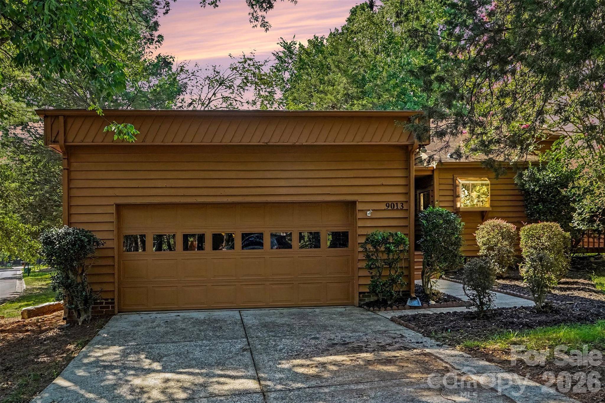9013 St Croix LN, Charlotte, NC 28277