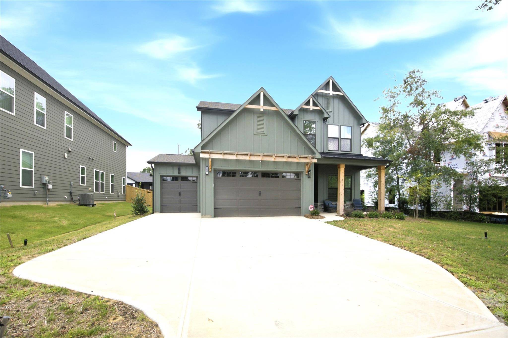 513 Bowman RD, Charlotte, NC 28217