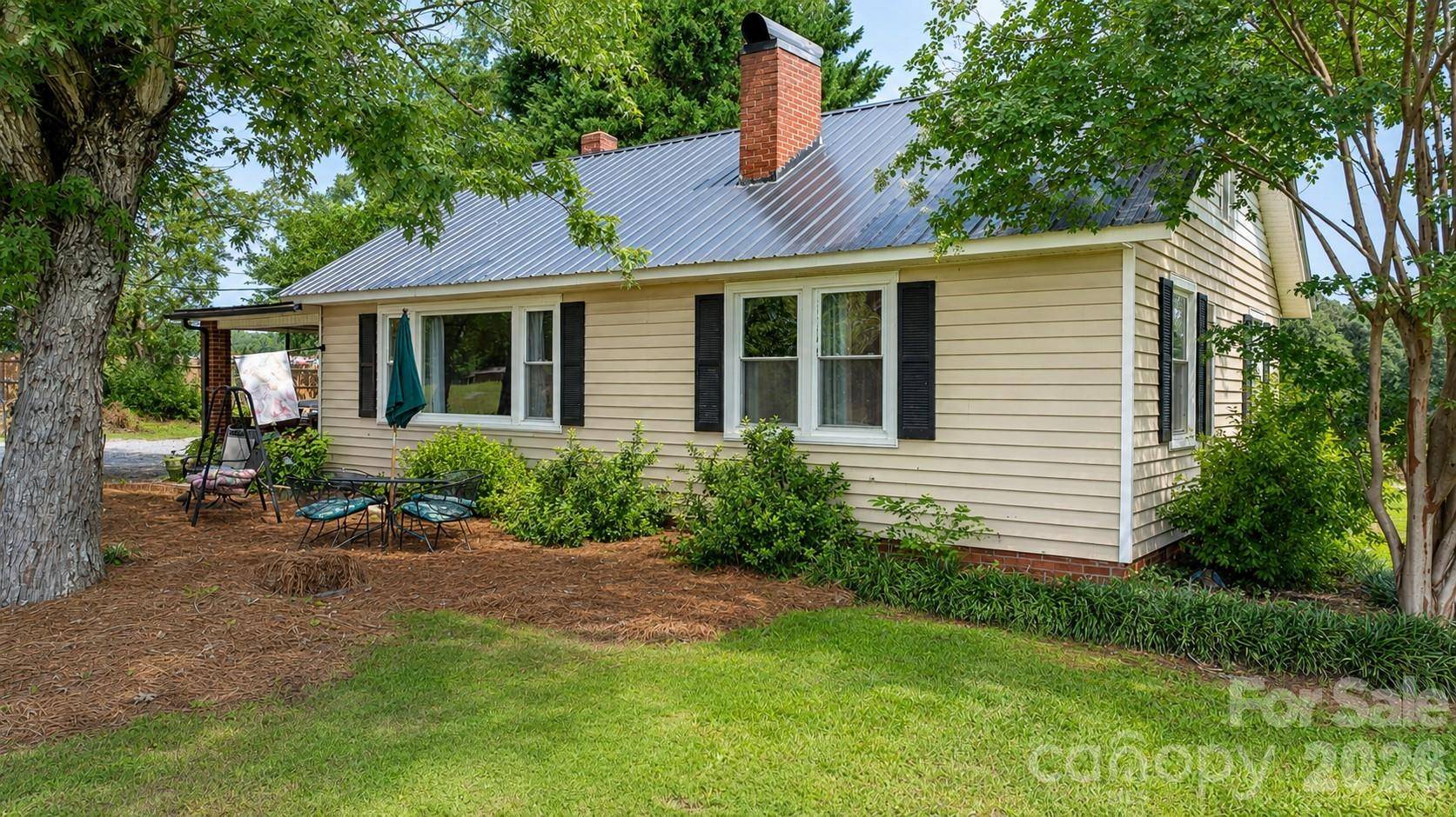 1378 NC 182 HWY, Lincolnton, NC 28092