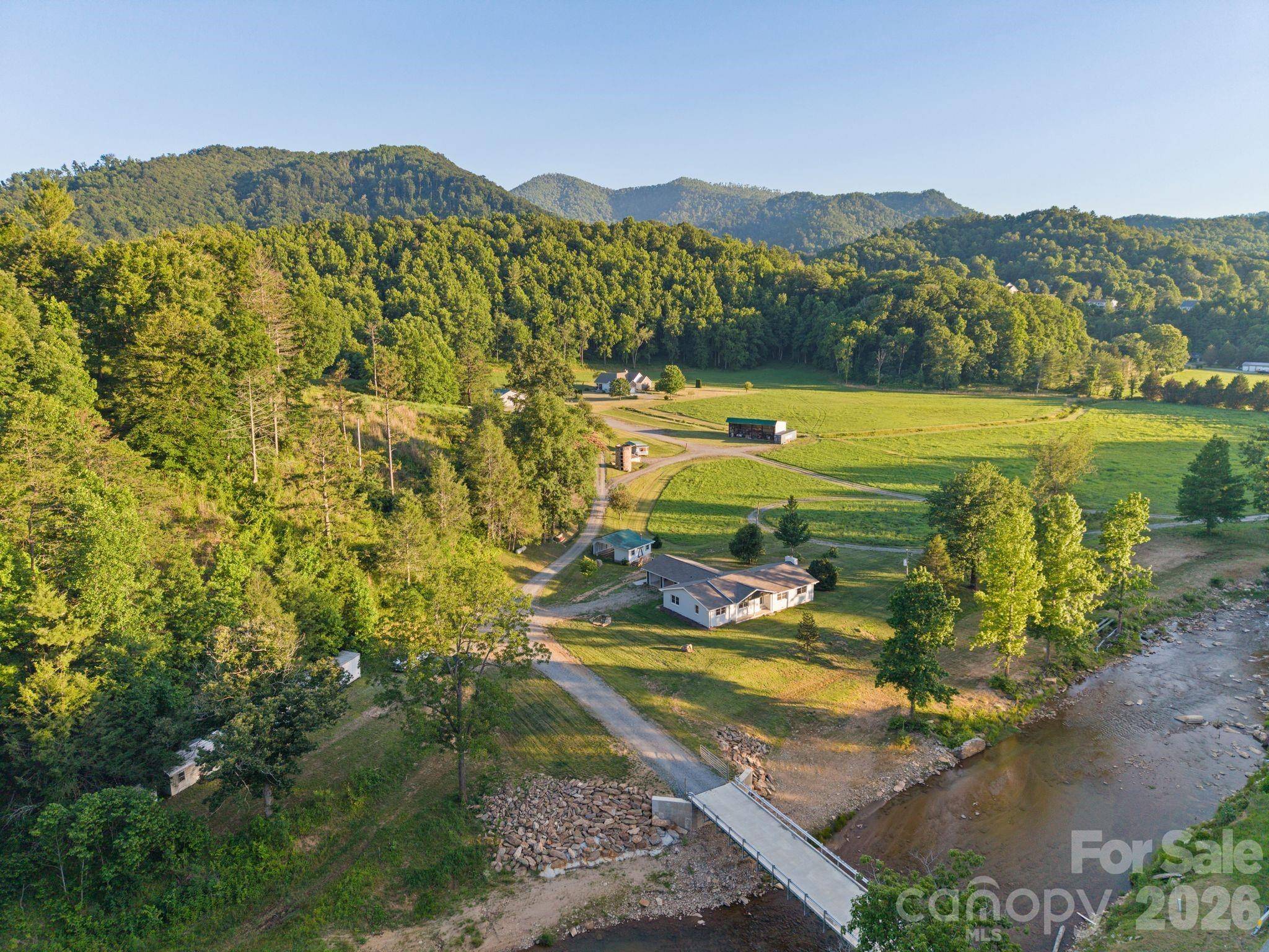 1372 & 1370 Barnardsville HWY, Barnardsville, NC 28709