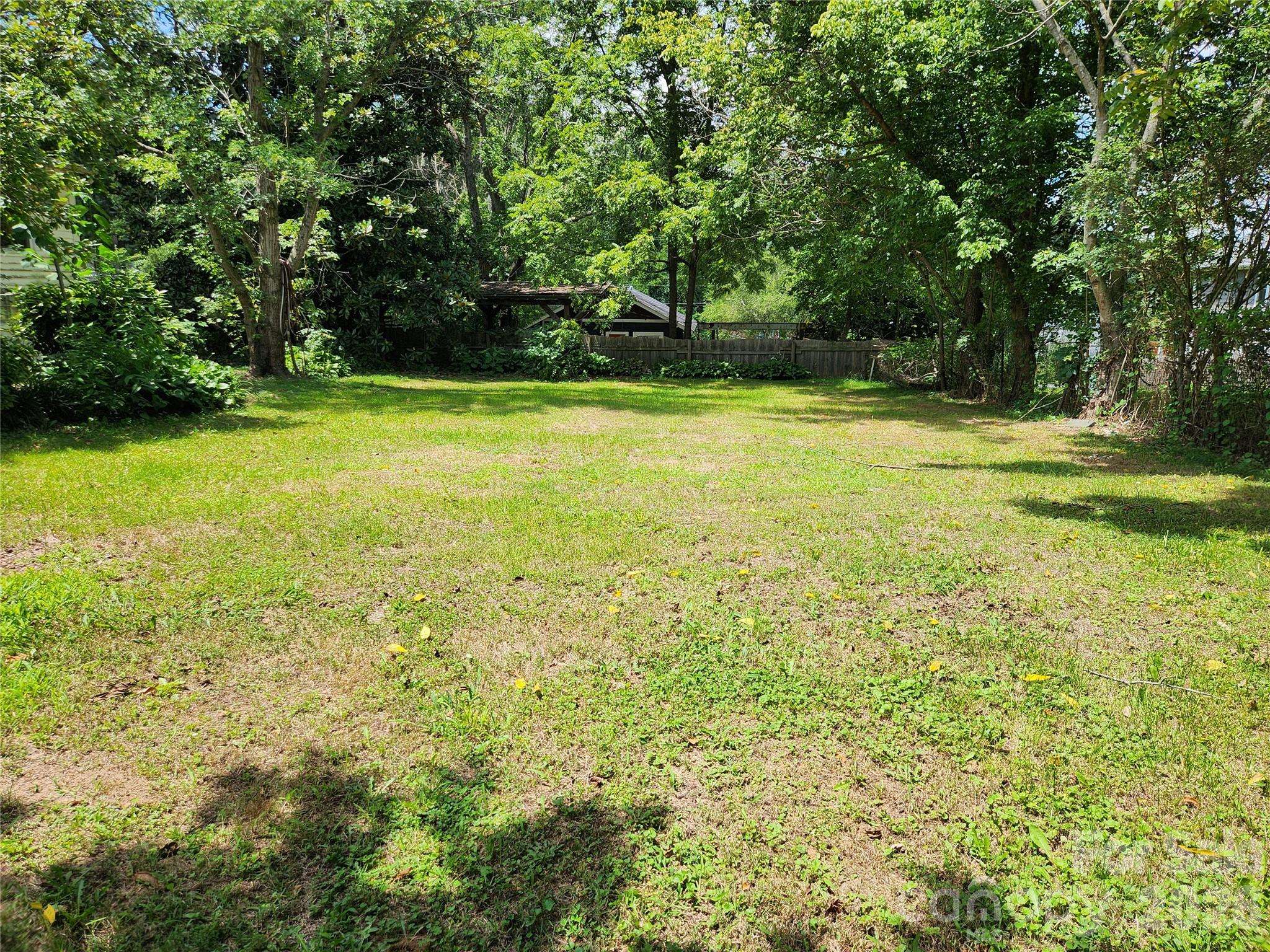 198 Fayetteville ST #82, Asheville, NC 28806