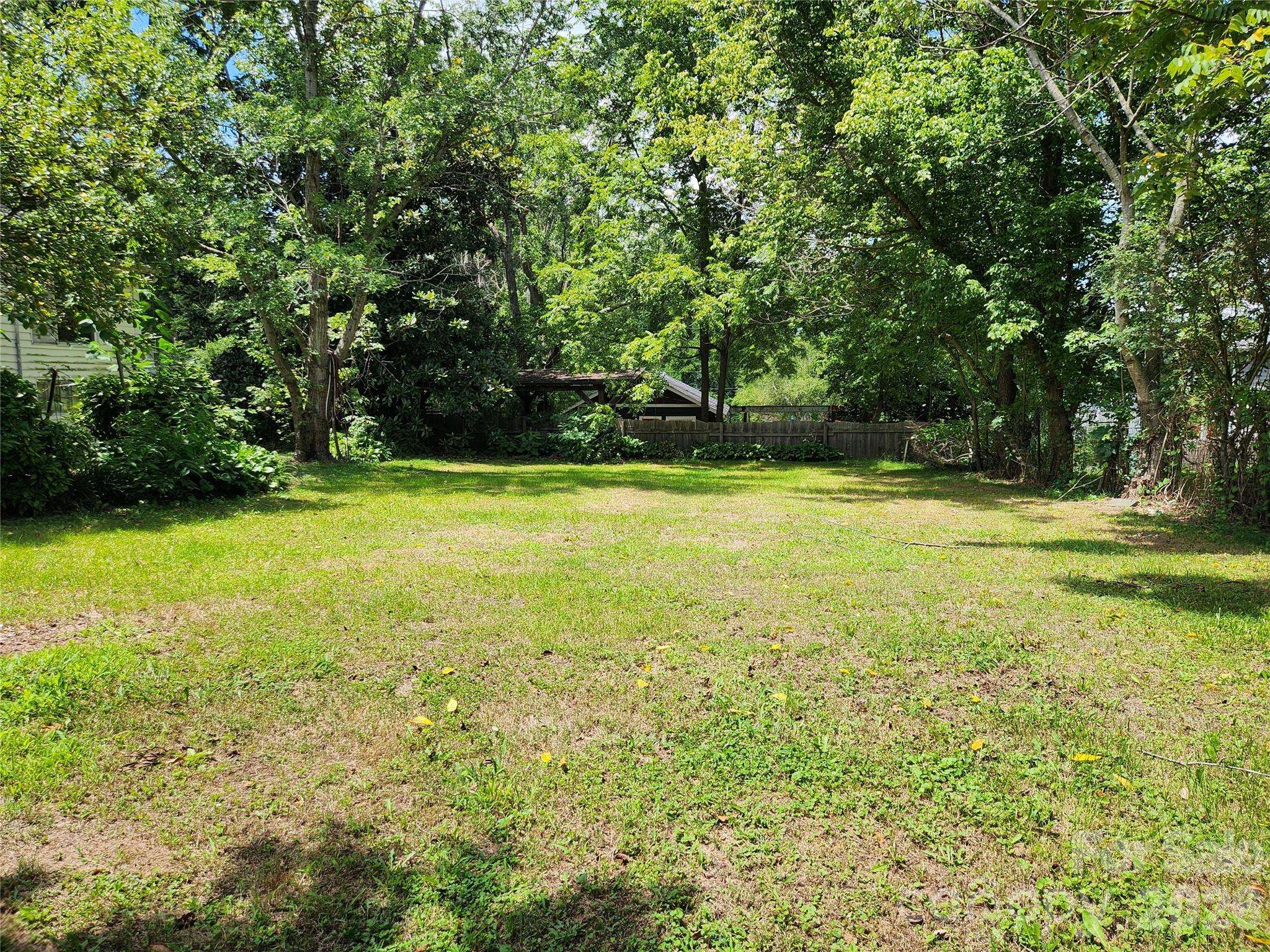198 Fayetteville ST #82, Asheville, NC 28806