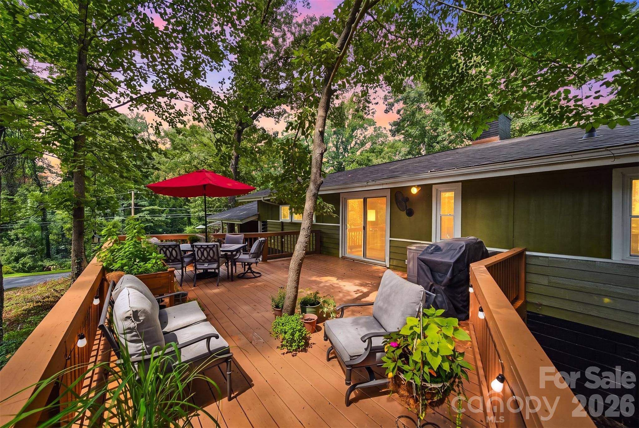 120 Woodland DR, Morganton, NC 28655