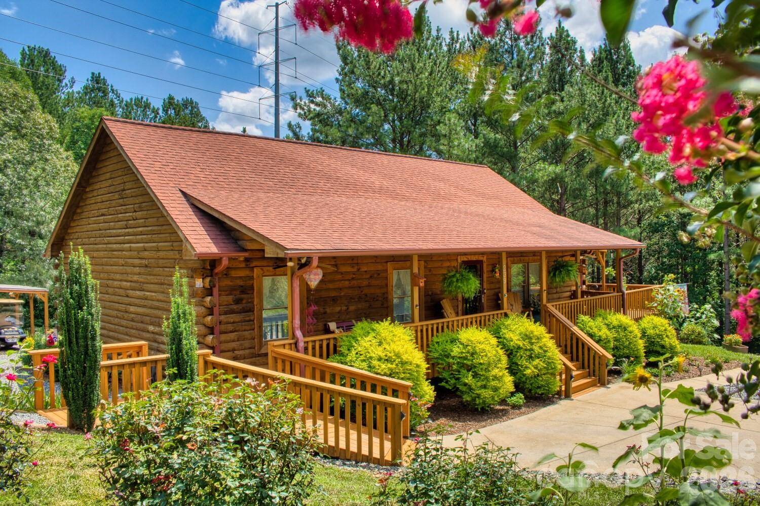 239 Hearthstone DR, Union Mills, NC 28167