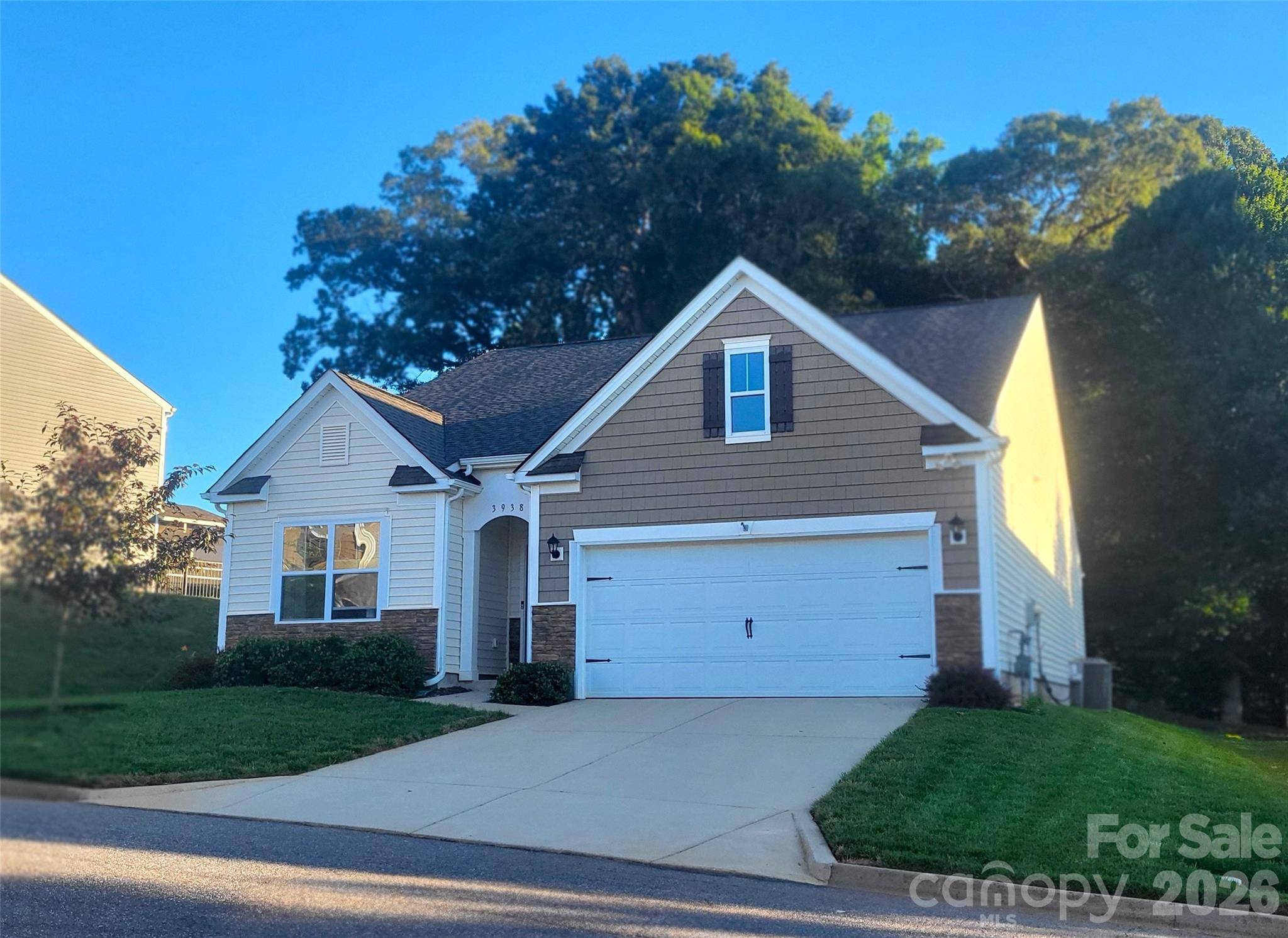 3938 Village BLVD NW, Conover, NC 28613
