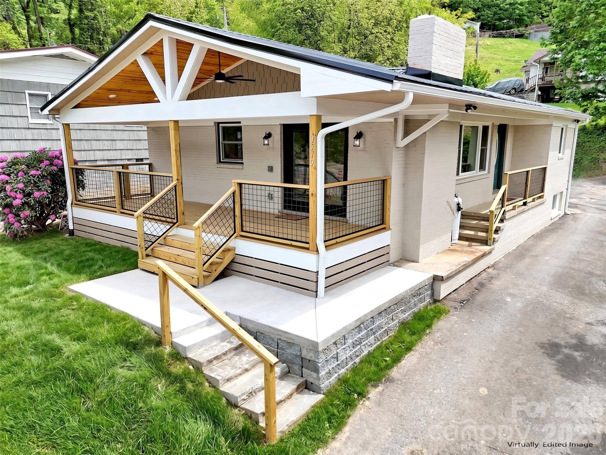 3575 Dellwood RD, Waynesville, NC 28786