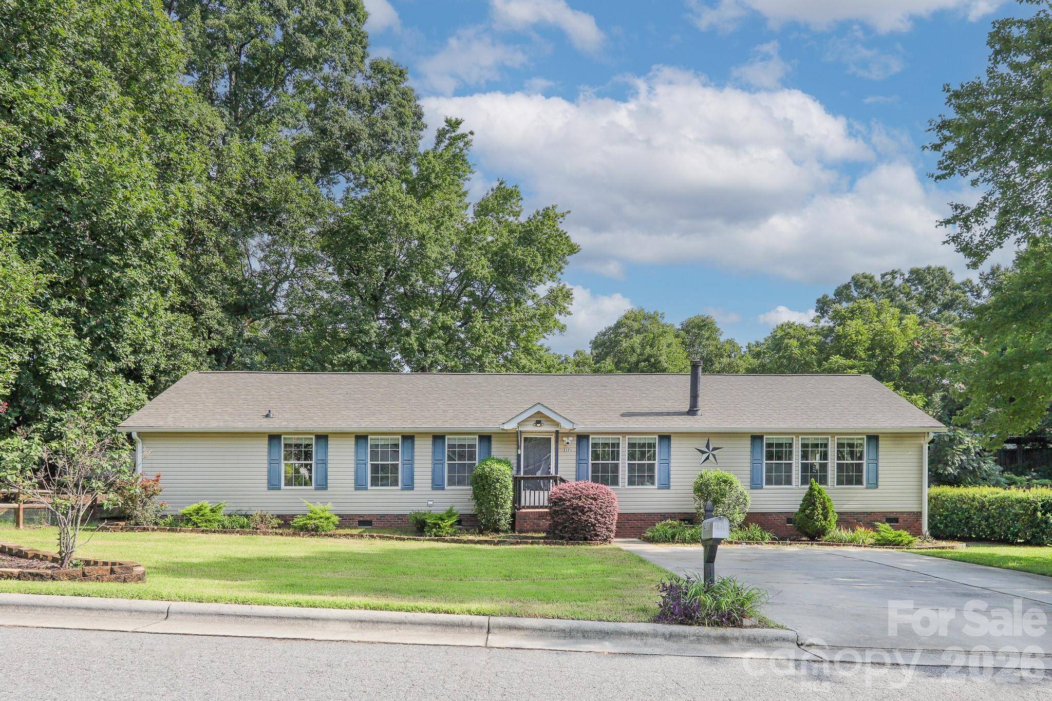 2171 Brantley Creek DR, Kannapolis, NC 28083