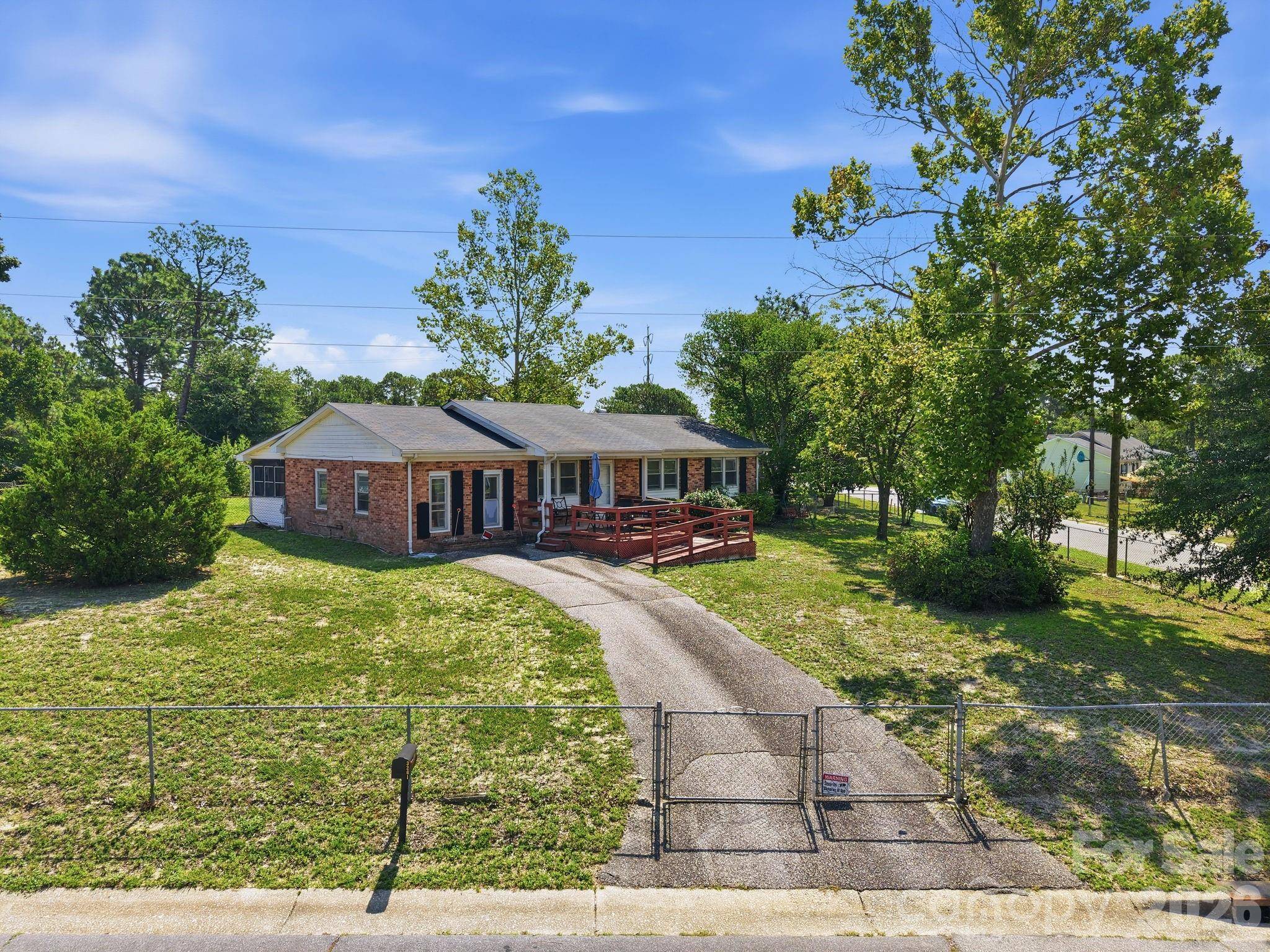 3261 Vardaman AVE, Hope Mills, NC 28348