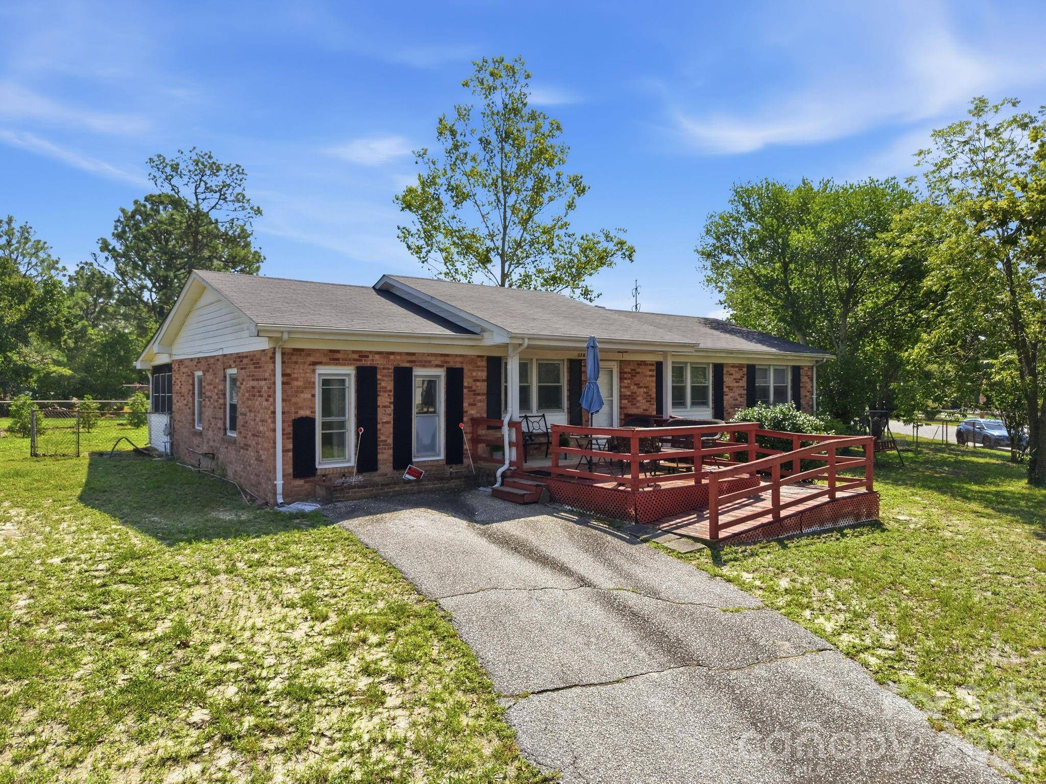 3261 Vardaman AVE, Hope Mills, NC 28348