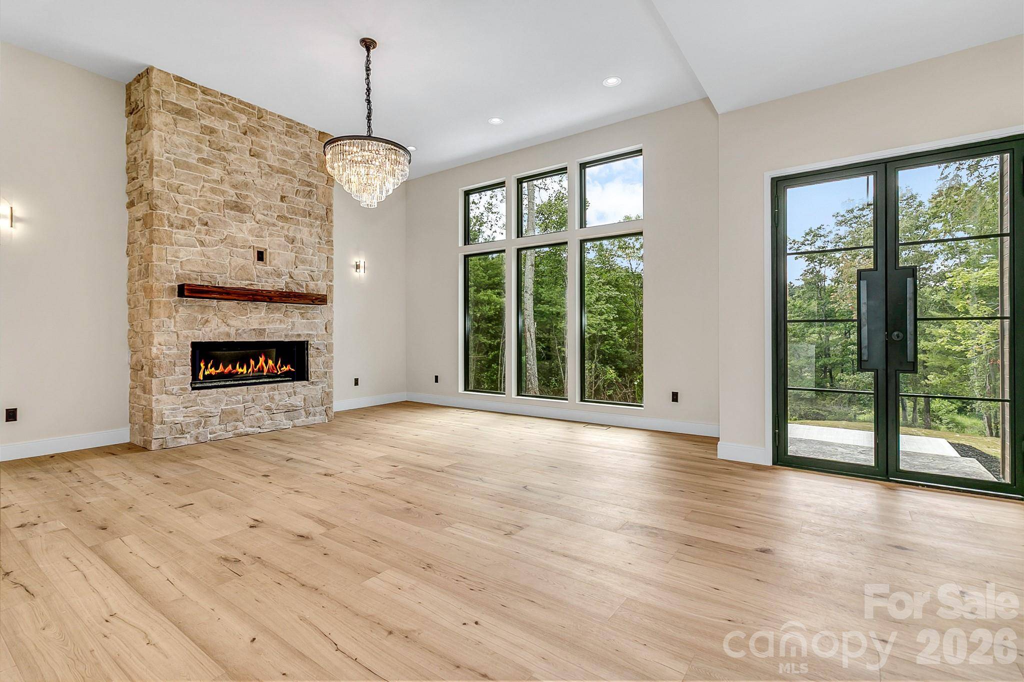 407 Melnick TER, Asheville, NC 28803
