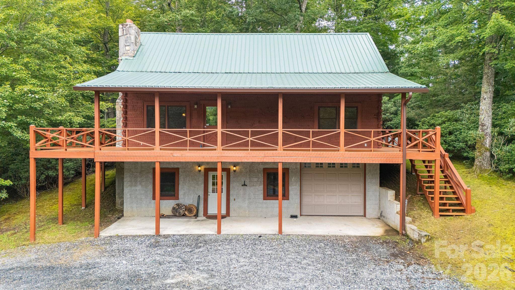 256 Fairway LOOP, Burnsville, NC 28714